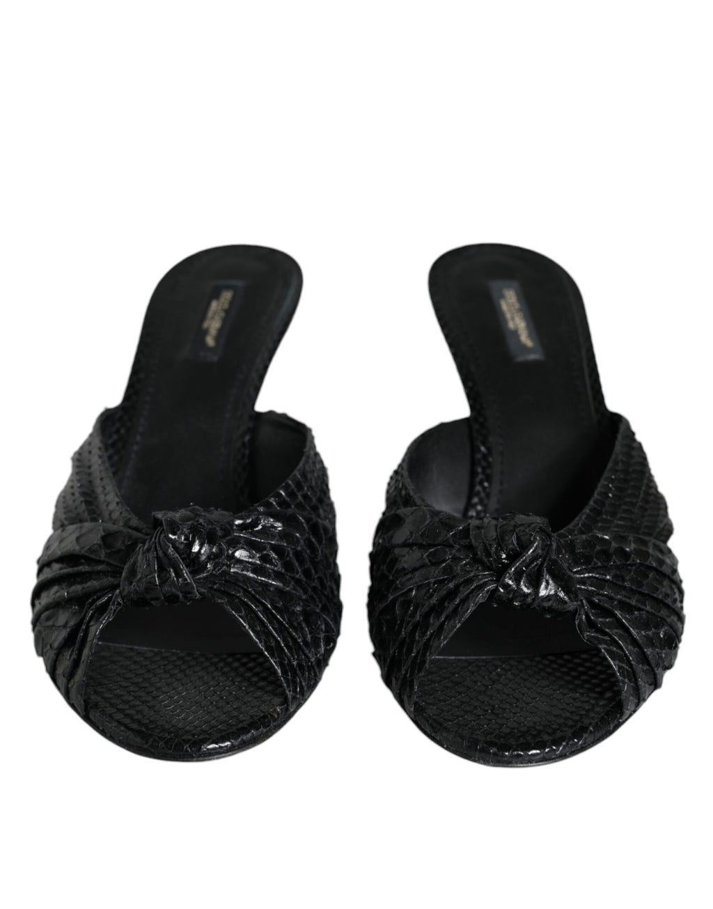 Sandales à talons noirs en cuir Dolce & Gabbana, chaussures élégantes avec bride large et design sophistiqué.