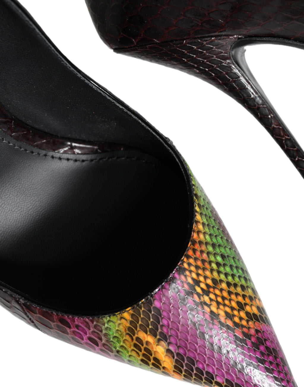 Escarpins à talons Dolce & Gabbana en cuir exotique multicolore, style élégant et sophistiqué.