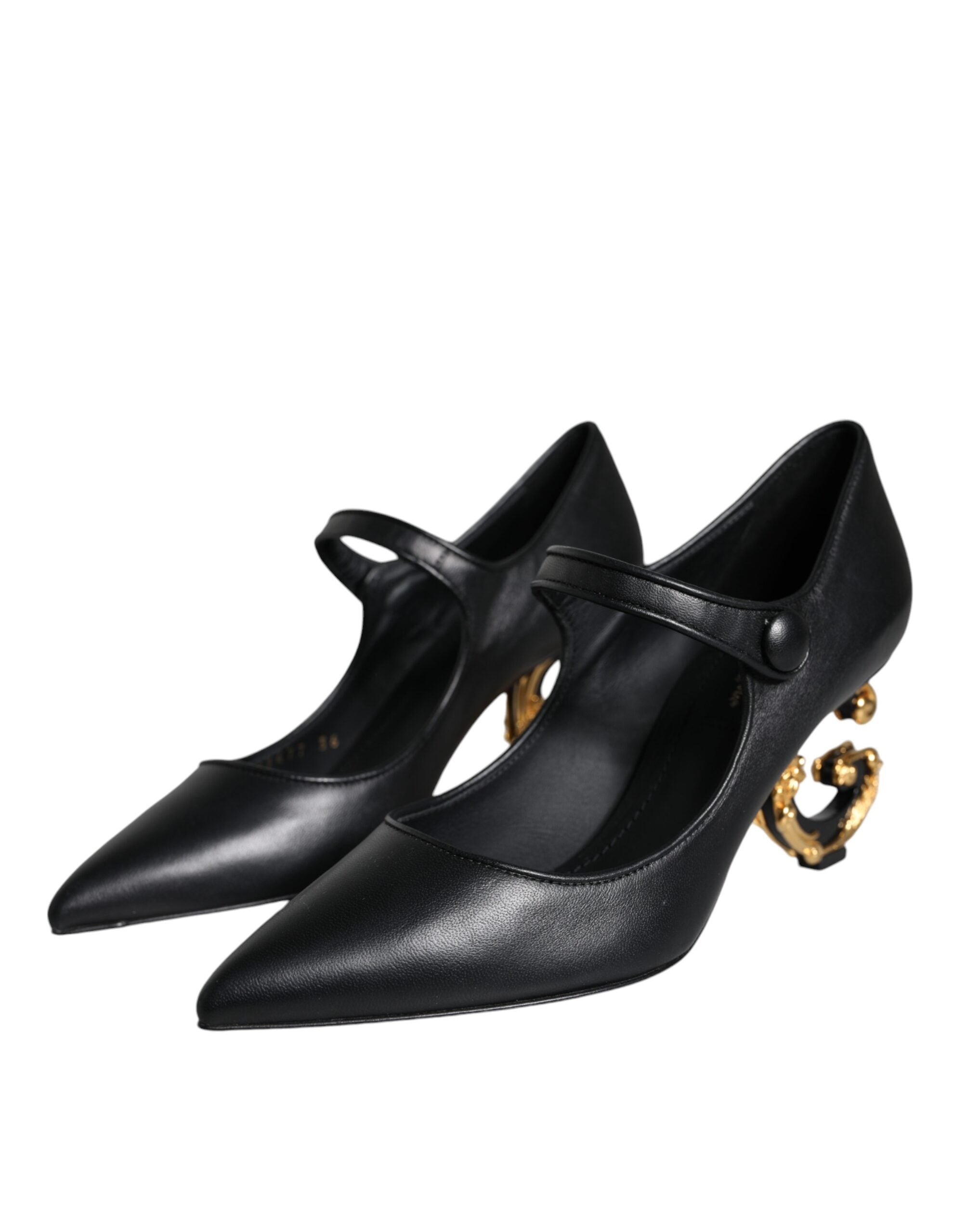 Escarpins Mary Janes en cuir noir Dolce & Gabbana avec logo, vue de côté montrant la bride et le talon.