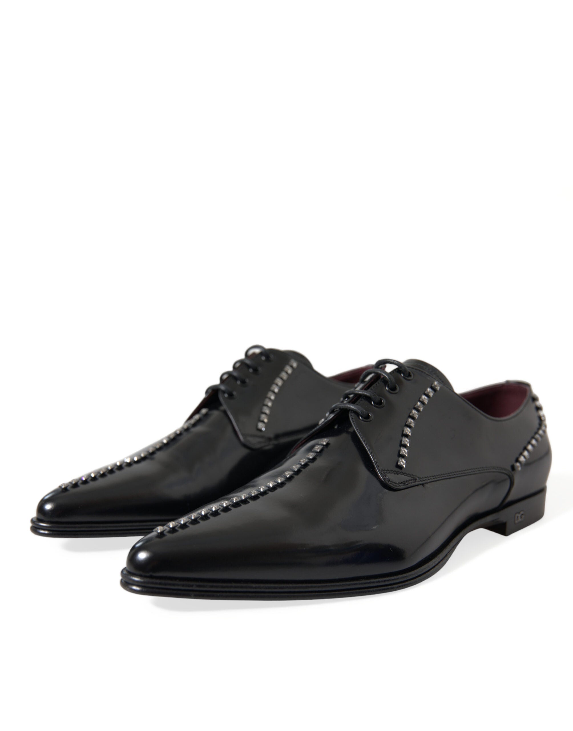 Chaussures habillées en cuir noir Dolce & Gabbana avec cristaux, élégantes et formelles pour occasions spéciales.