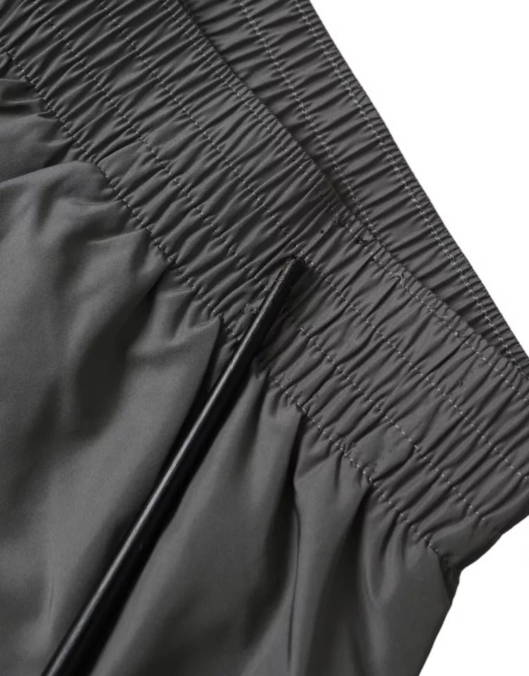 Shorts de bain pour homme Dolce & Gabbana en polyester gris foncé, vêtements de plage élégants et confortables.