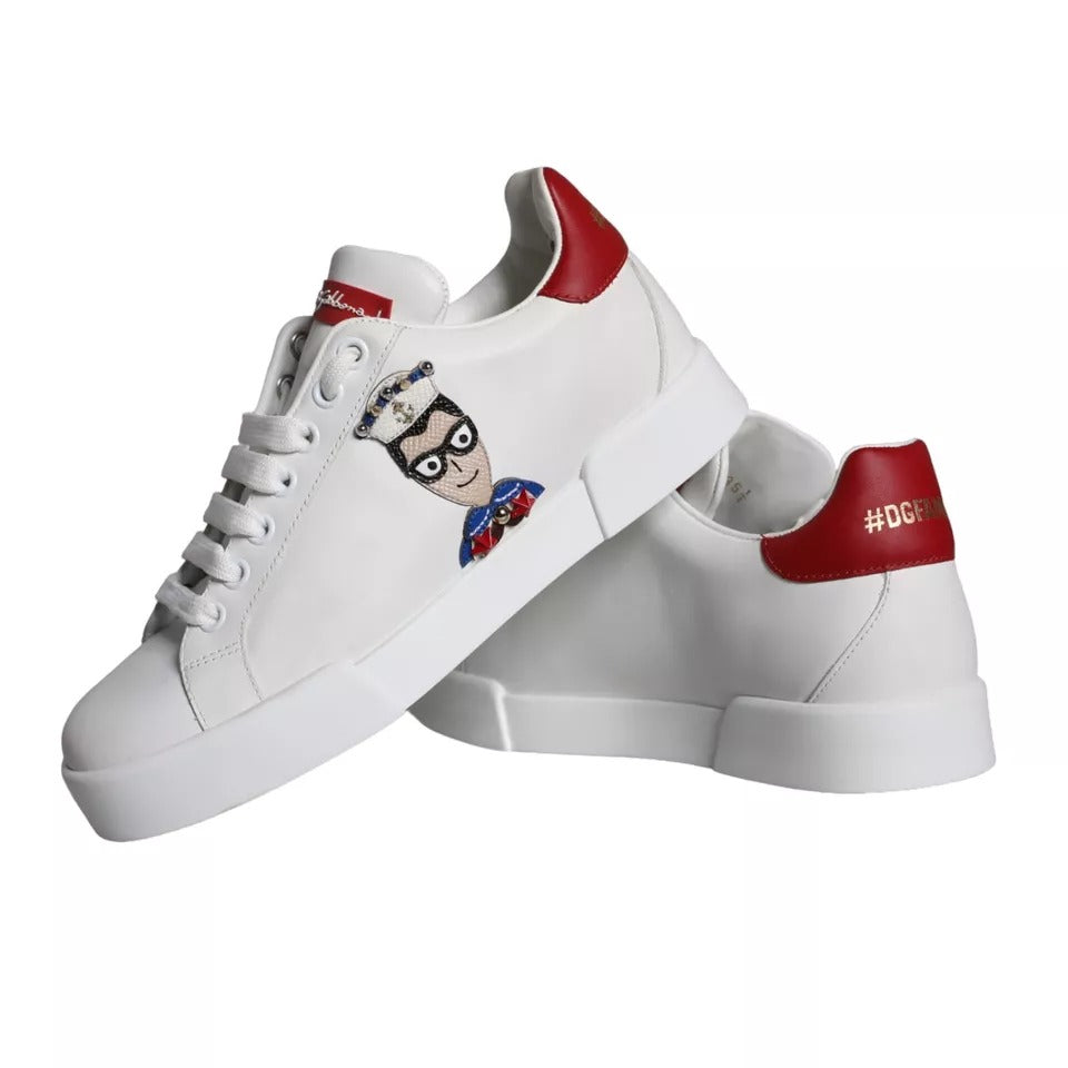 Chaussures Dolce & Gabbana Portofino en cuir de veau blanc avec patch, baskets élégantes et confortables.