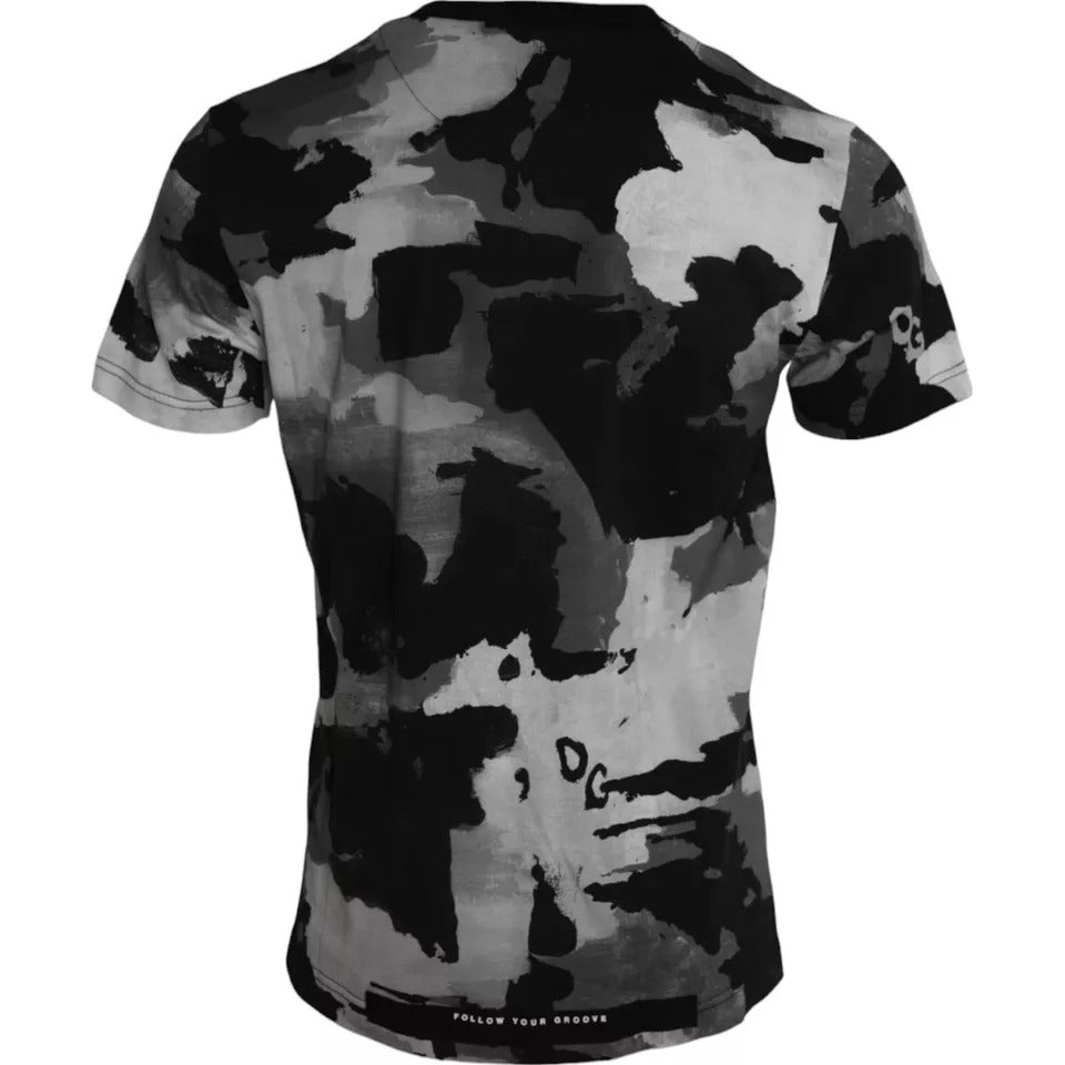 T-shirt rond noir et blanc avec camouflage Dolce & Gabbana, col rond, tissu en coton, style casual et moderne.