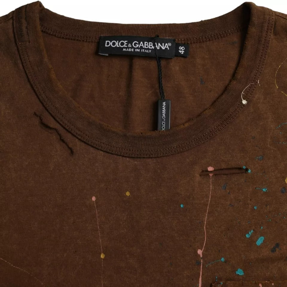 T-shirt en coton à col rond Dolce & Gabbana avec éclaboussures de couleur brune, design moderne et élégant.