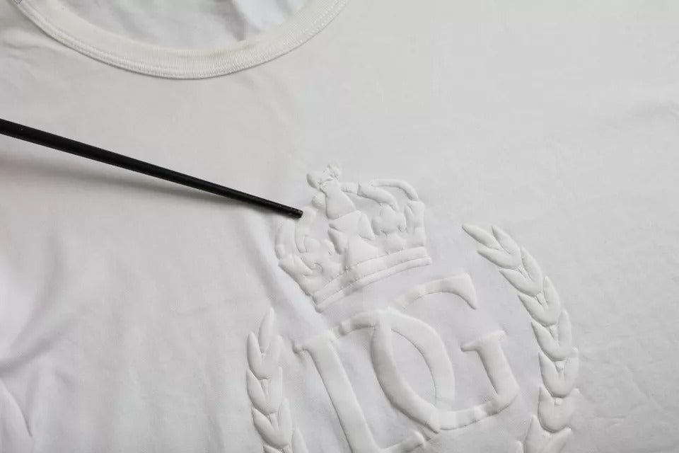 T-shirt blanc en coton Dolce & Gabbana avec logo embossé, col rond et design classique.