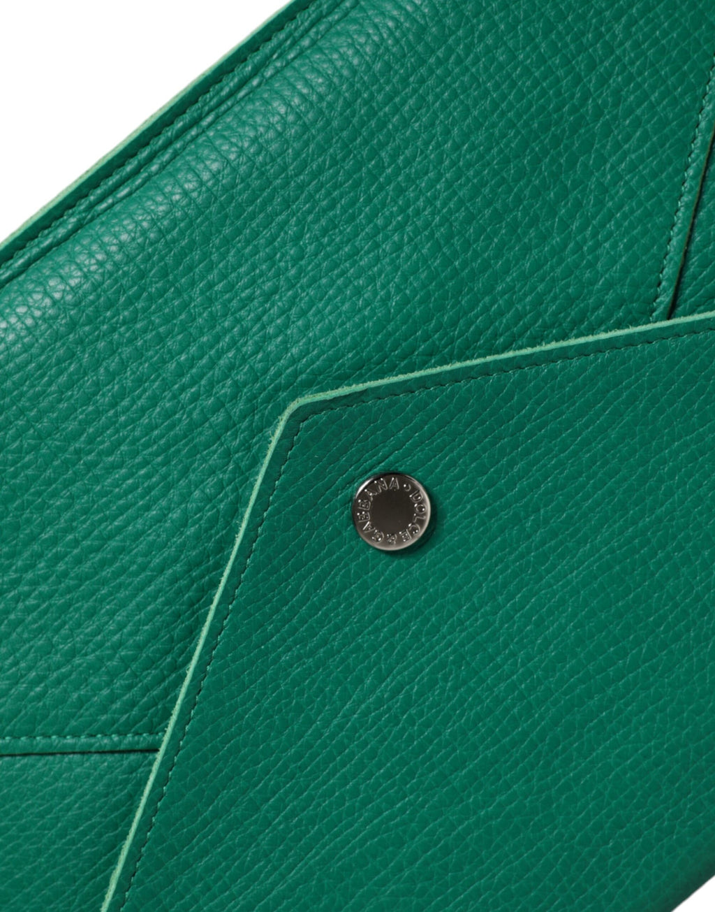 Sac à main et pochette en cuir vert Dolce & Gabbana, mini pochette élégante pour tablette ou usage quotidien.