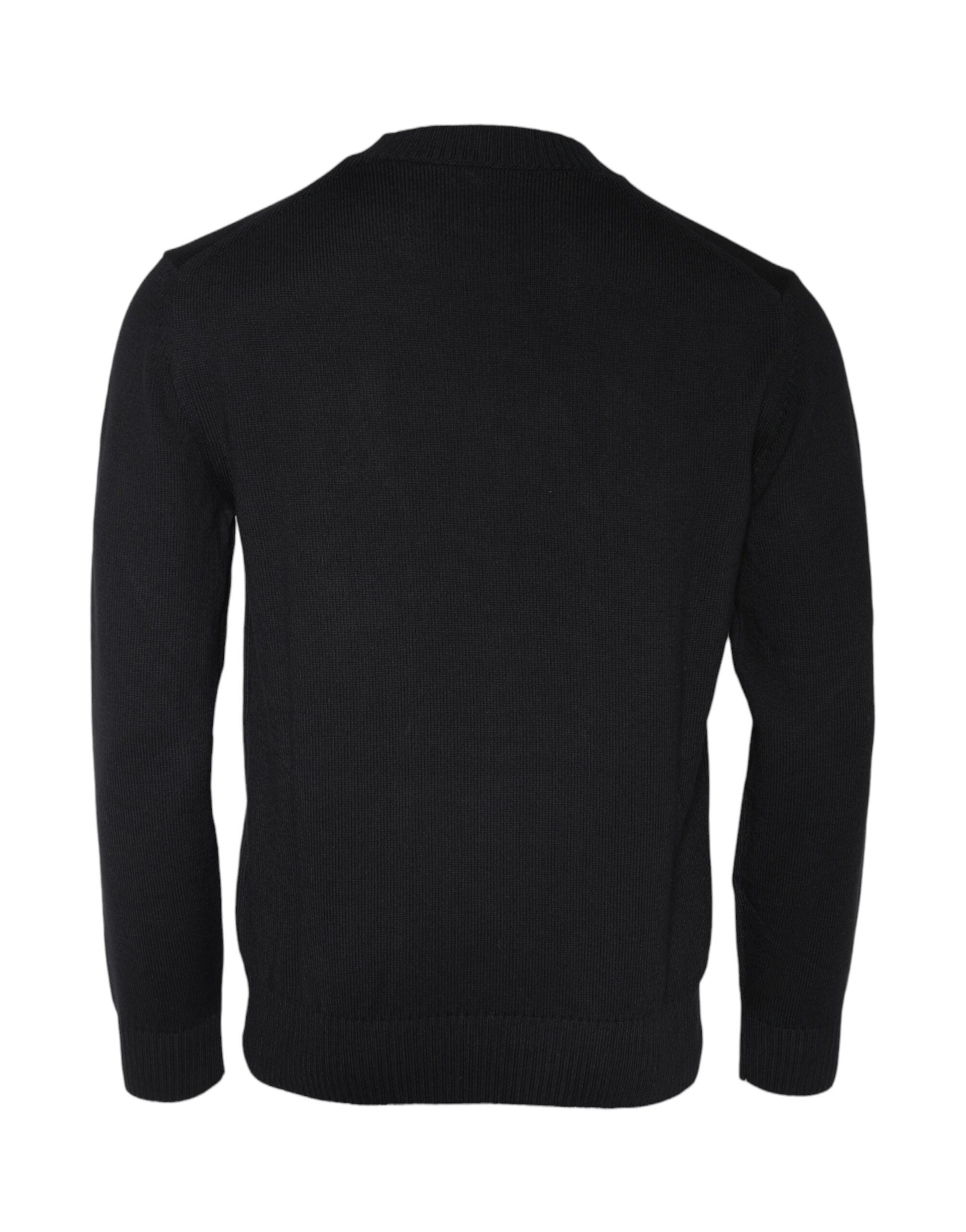Pull noir à col rond Versace avec broderie Medusa noire, sweat-shirt en tissu doux et élégant.
