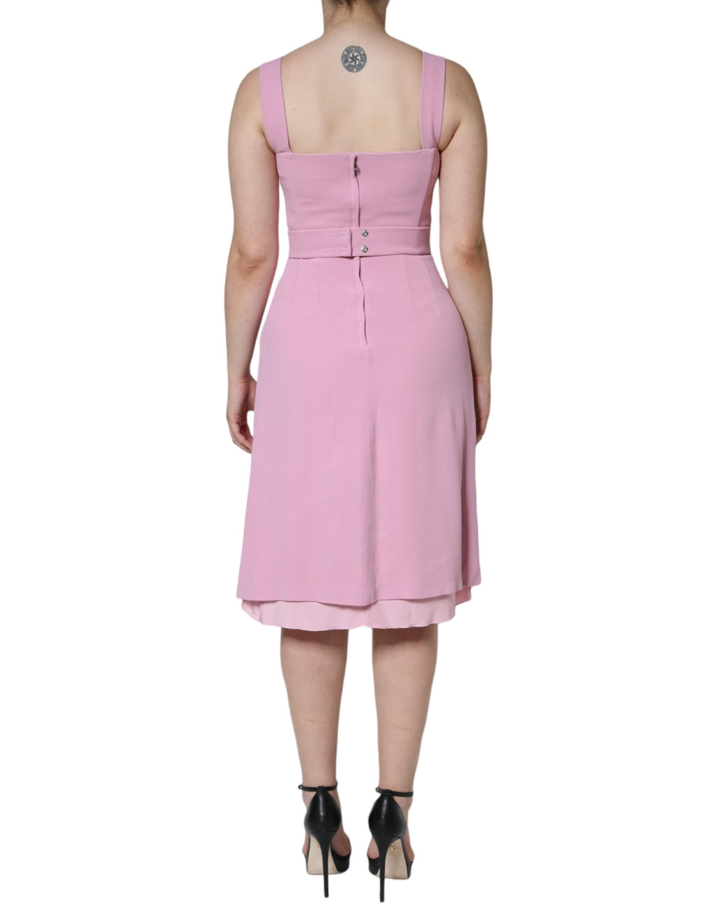 Robe sans manches Dolce & Gabbana en viscose rose, coupe évasée en forme de A, look élégant et féminin.