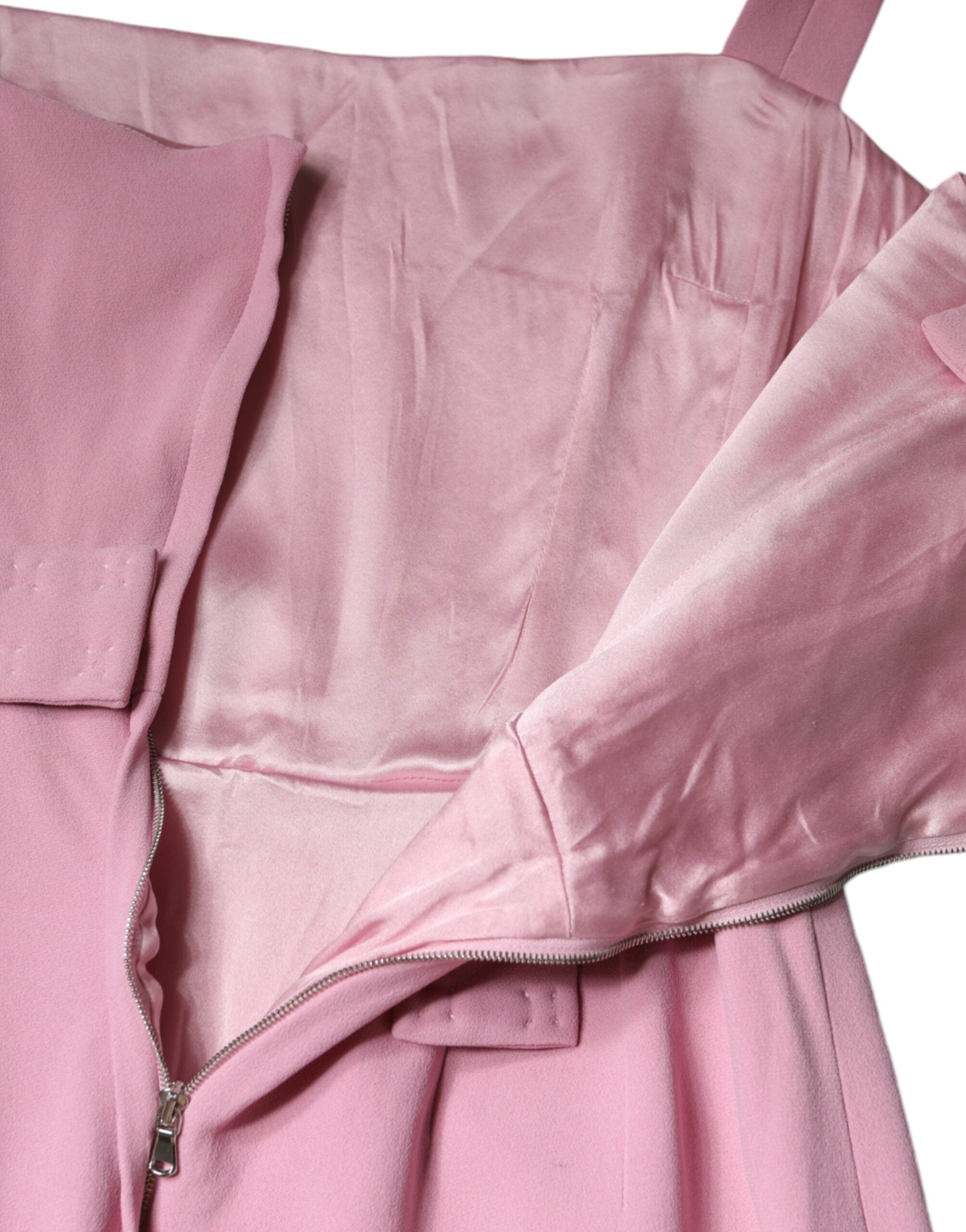 Robe sans manches Dolce & Gabbana rose en viscose à coupe évasée et ligne A, élégante et fluide.