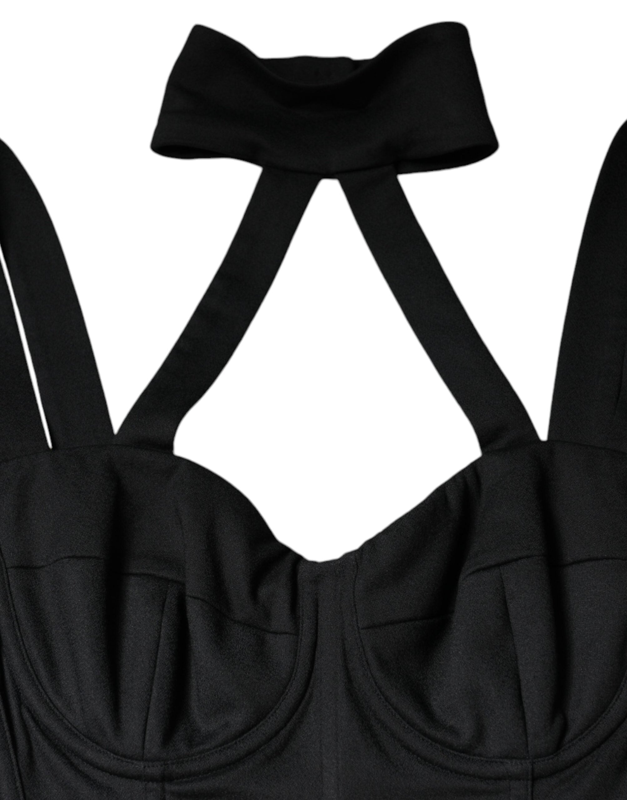 Robe mini noire sans manches Dolce & Gabbana, coupe ajustée et détails découpés, vêtement élégant pour occasions spéciales.