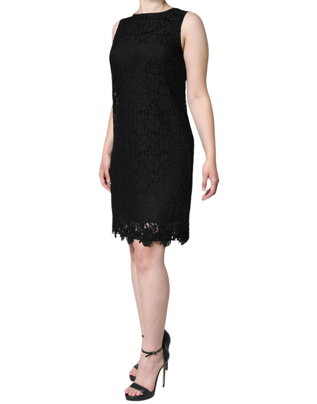 Robe courte noire en dentelle florale sans manches de Dolce & Gabbana, silhouette ajustée et élégante.