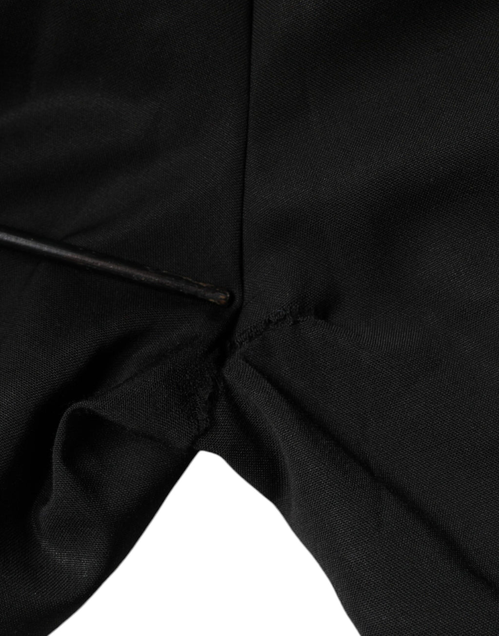 Pantalons taille haute en polyester noir de Dolce & Gabbana, coupe tapered, mode élégante et sophistiquée.