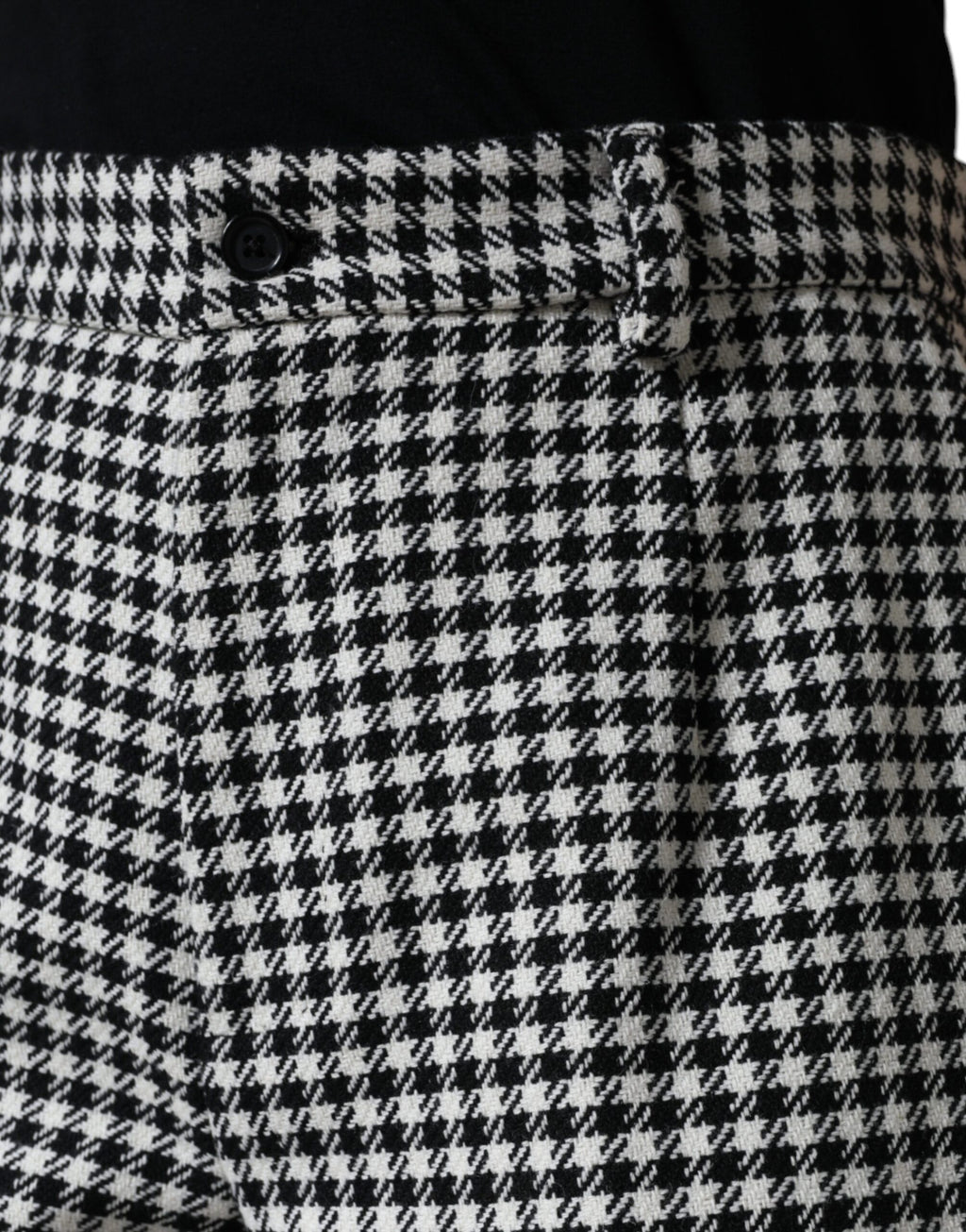 Pantalons larges à carreaux pied-de-poule noirs et blancs de Dolce & Gabbana, coupe courte et tendance, pour un style chic.