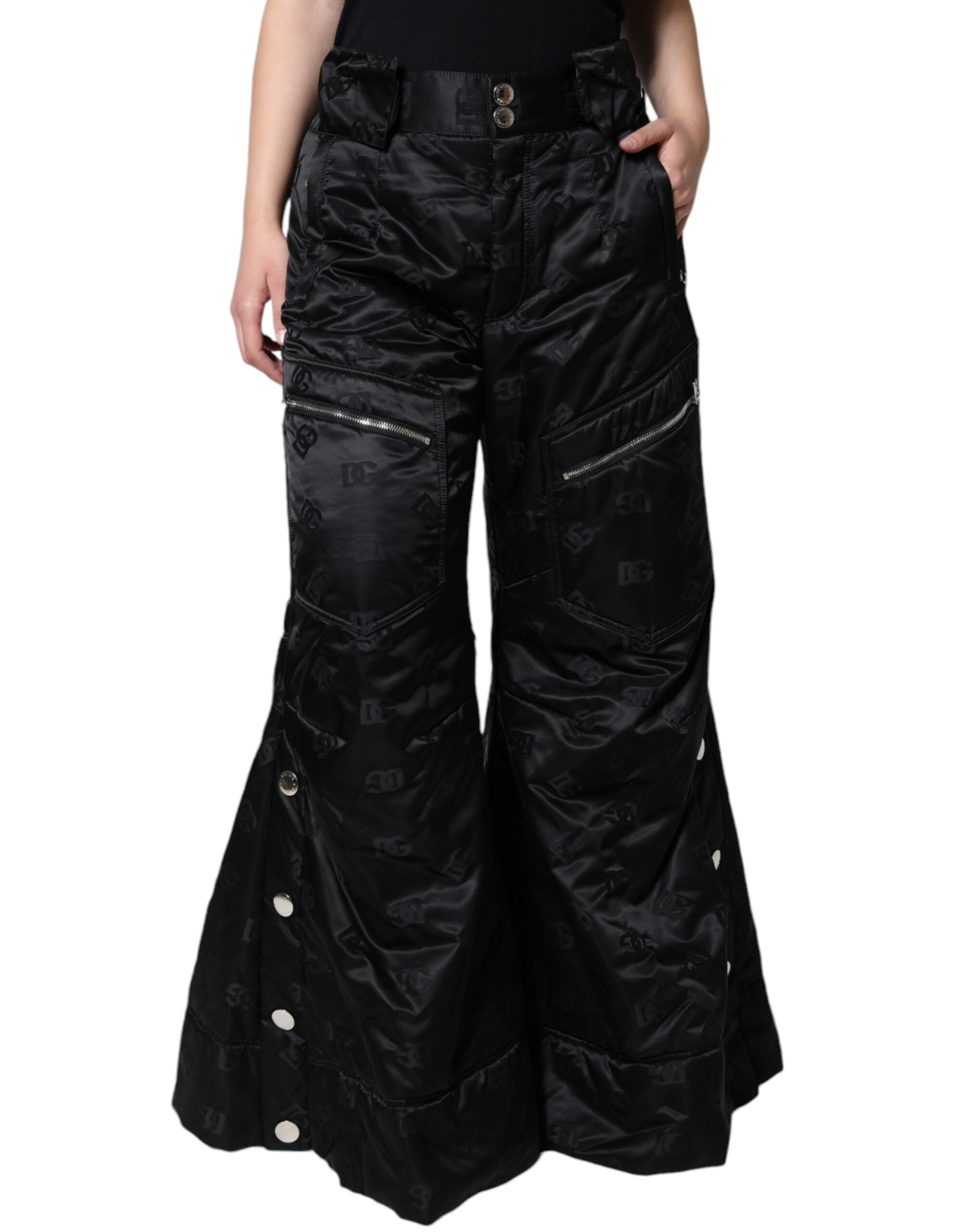 Pantalons larges à taille haute en quilting noir de Dolce & Gabbana pour femmes, avec ceinture et coupe élégante.