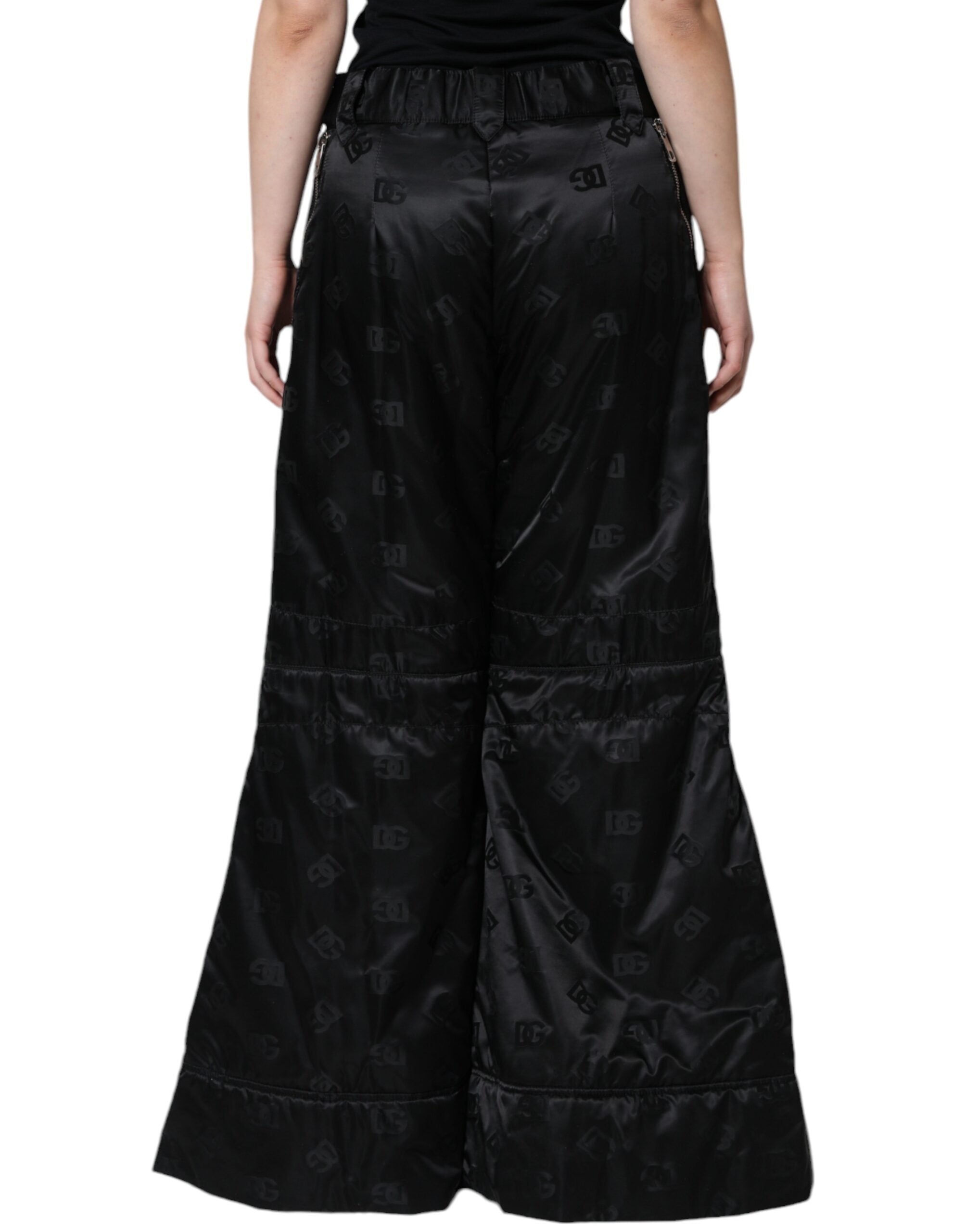 Pantalon large à taille haute noir Dolce & Gabbana avec couture matelassée pour femme, style élégant et tendance.