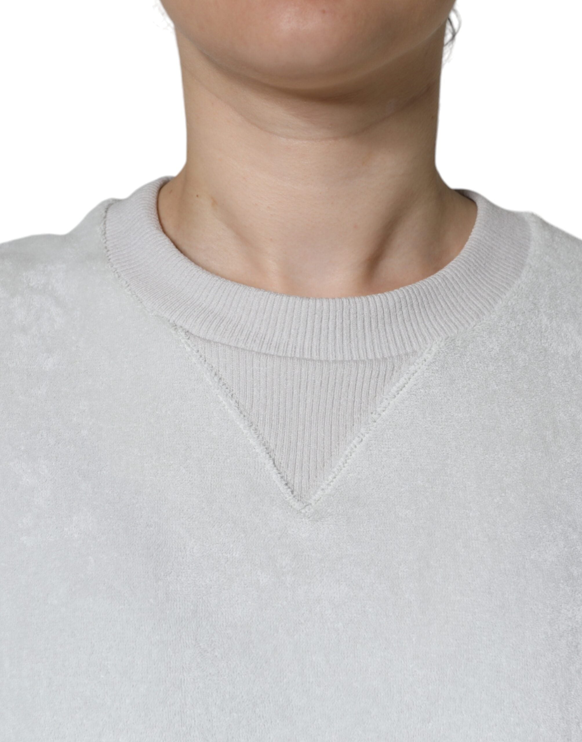 Pull à col rond en nylon blanc Dolce & Gabbana, pull-over stretch élégant avec coupe ajustée.