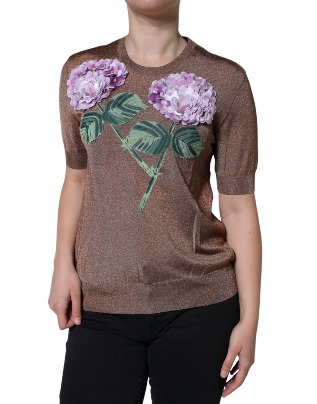 Haut à manches courtes en viscose marron avec appliqué floral de Dolce & Gabbana.