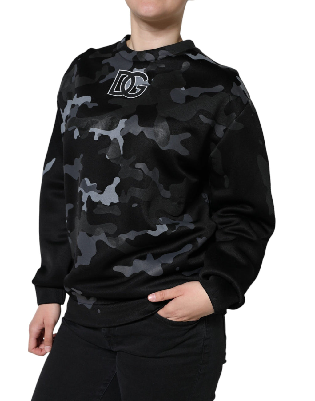 Sweatshirt noir camouflage à col rond de Dolce & Gabbana, pull-over élégant en coton avec motif tendance.