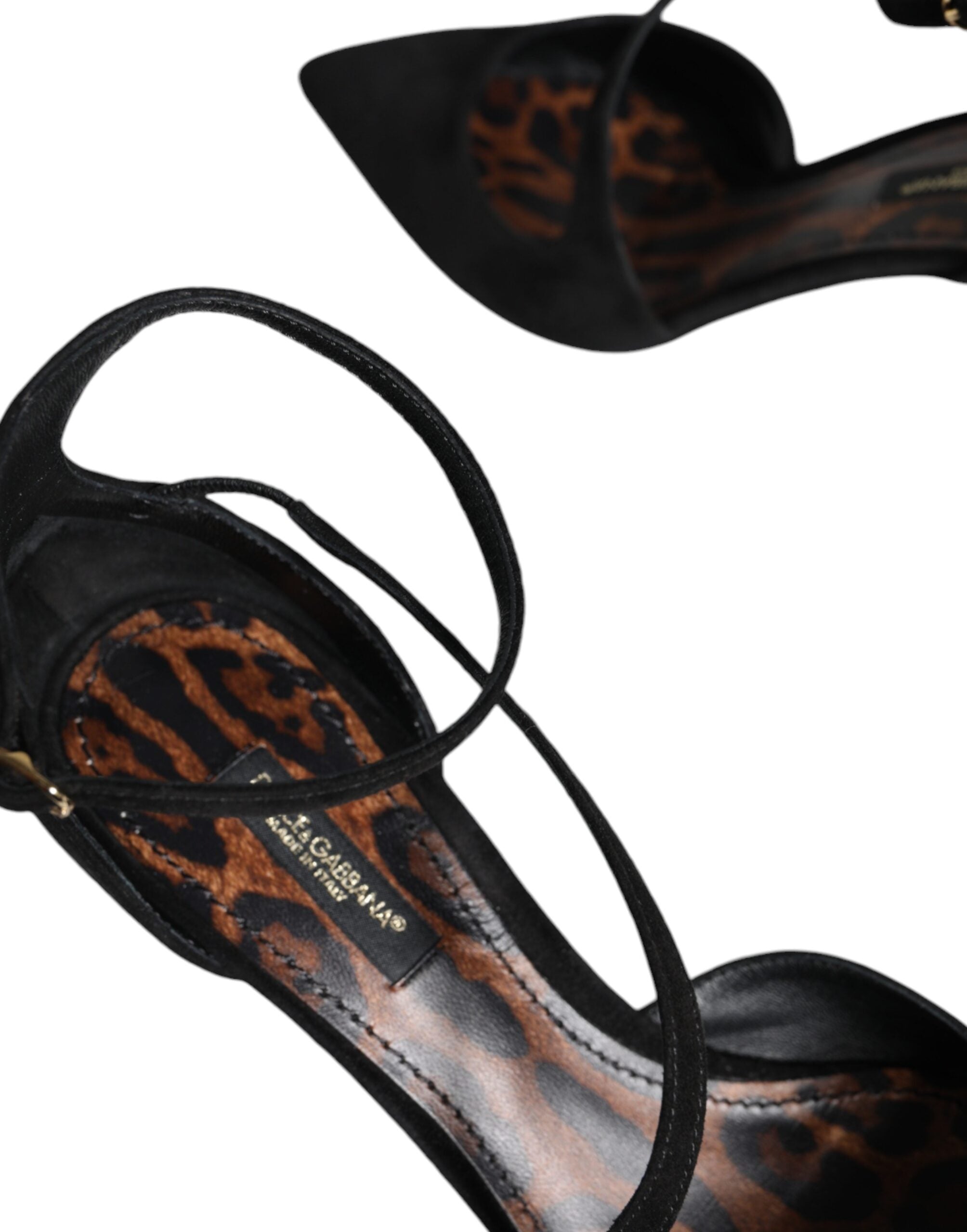 Escarpins noirs en daim Dolce & Gabbana avec bride à la cheville et talons hauts élégants.