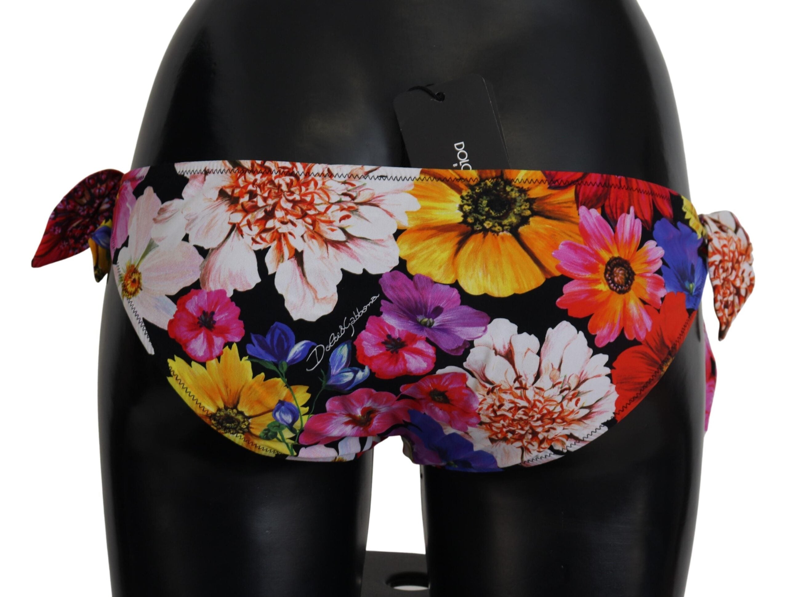 Bas de maillot de bain Dolce & Gabbana noir à fleurs, maillot de bain élégant avec motif floral, pour femmes.