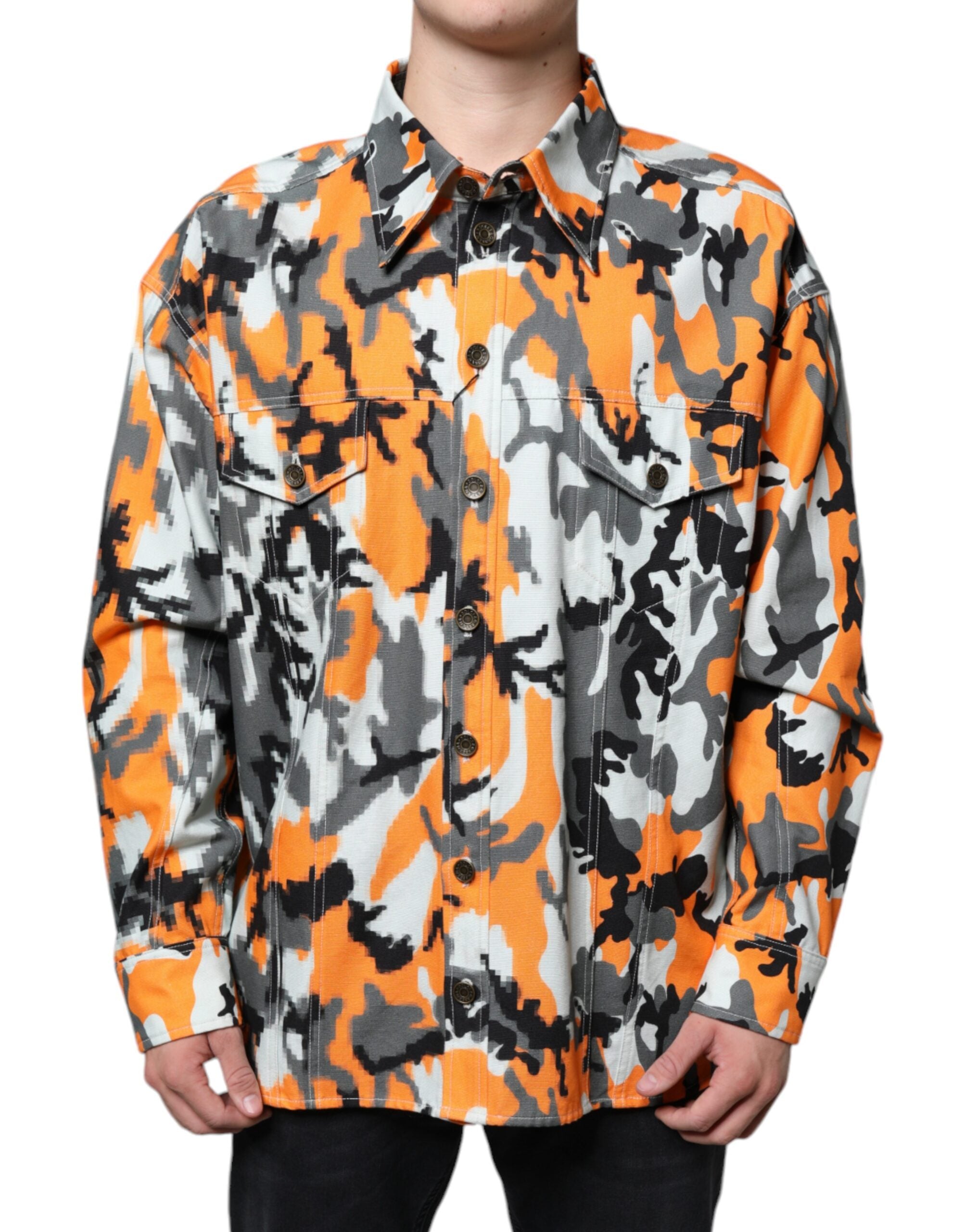Veste en denim multicolore à motif camouflage avec col en coton Dolce & Gabbana, style tendance et coloré.