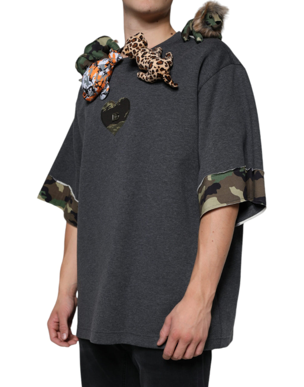 T-shirt en coton gris camouflage avec motif animal de Dolce & Gabbana, style décontracté et tendance.