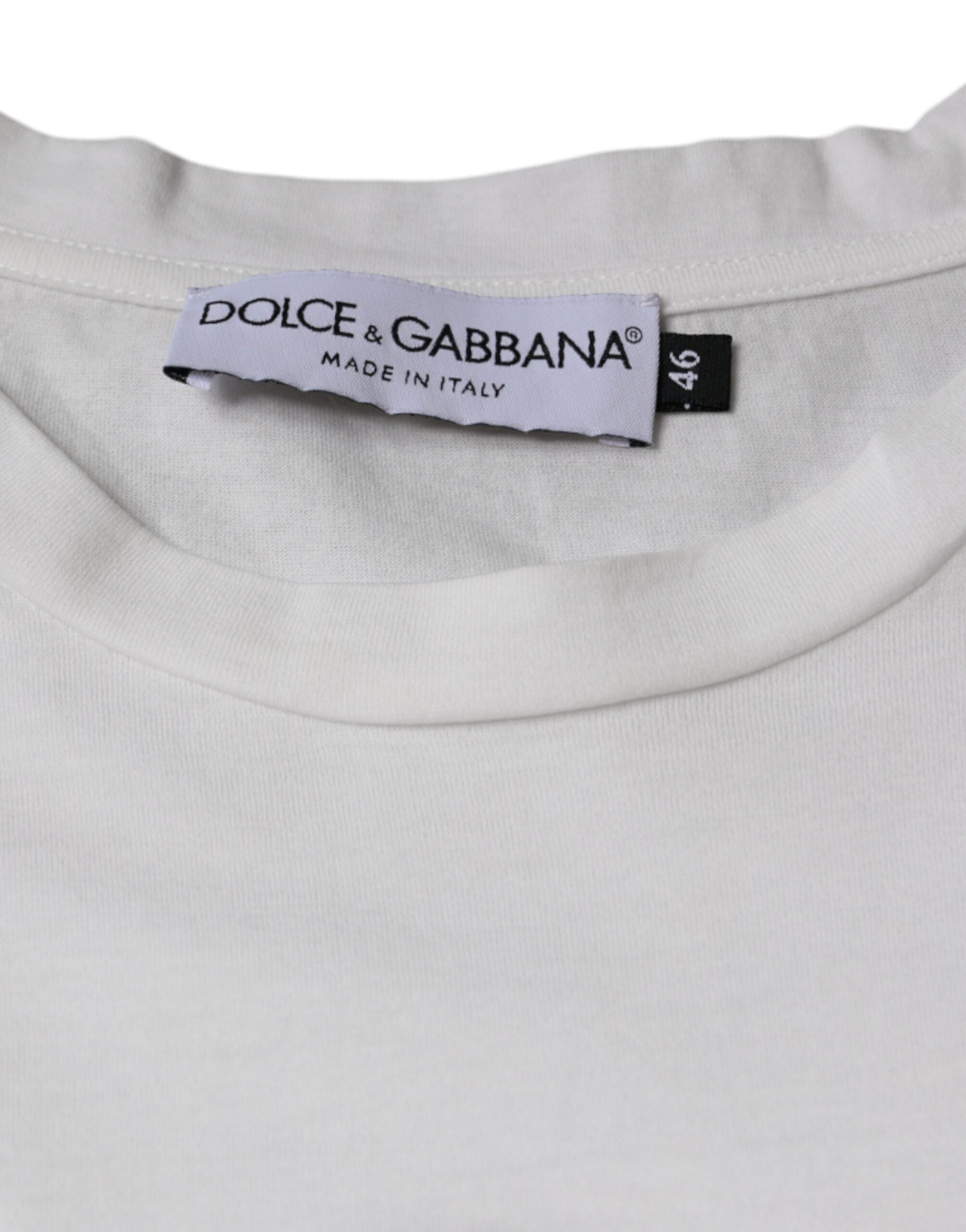 T-shirt blanc en coton Dolce & Gabbana avec logo DG imprimé, style décontracté, vue de face.