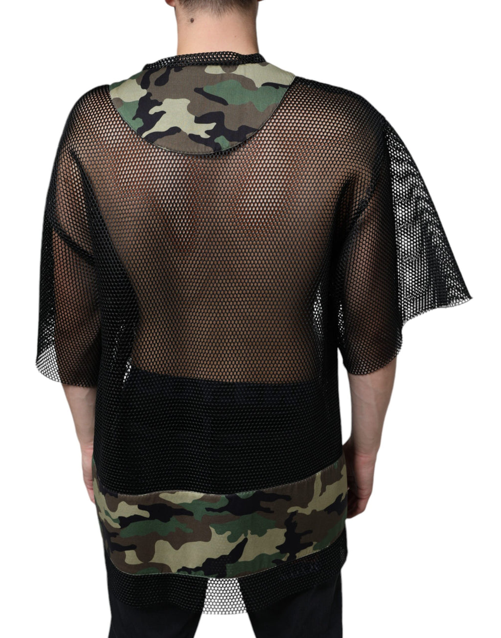 T-shirt noir en mesh camouflage à manches courtes de Dolce & Gabbana, style moderne et tendance pour homme.