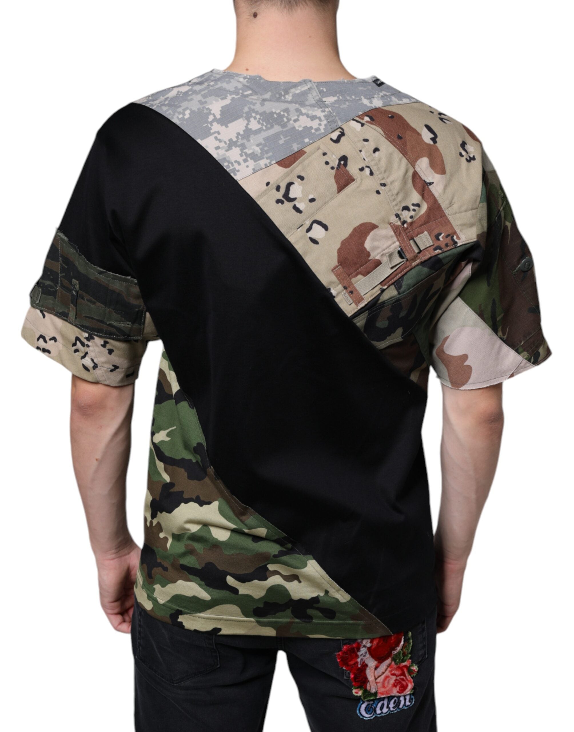 T-shirt Dolce & Gabbana multicolore avec patchwork camouflage et logo DG royal, en coton confortable.
