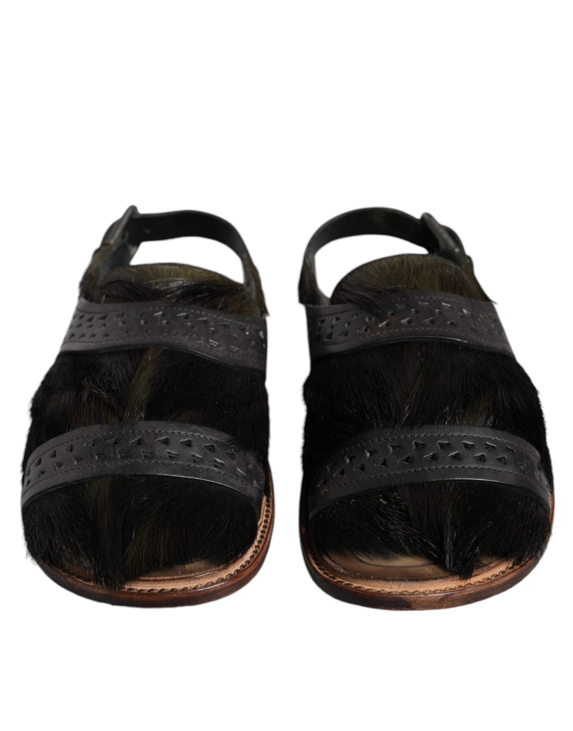 Sandales plates en cuir et cheveux de gazelle noir de Dolce & Gabbana, chaussures élégantes pour femmes.