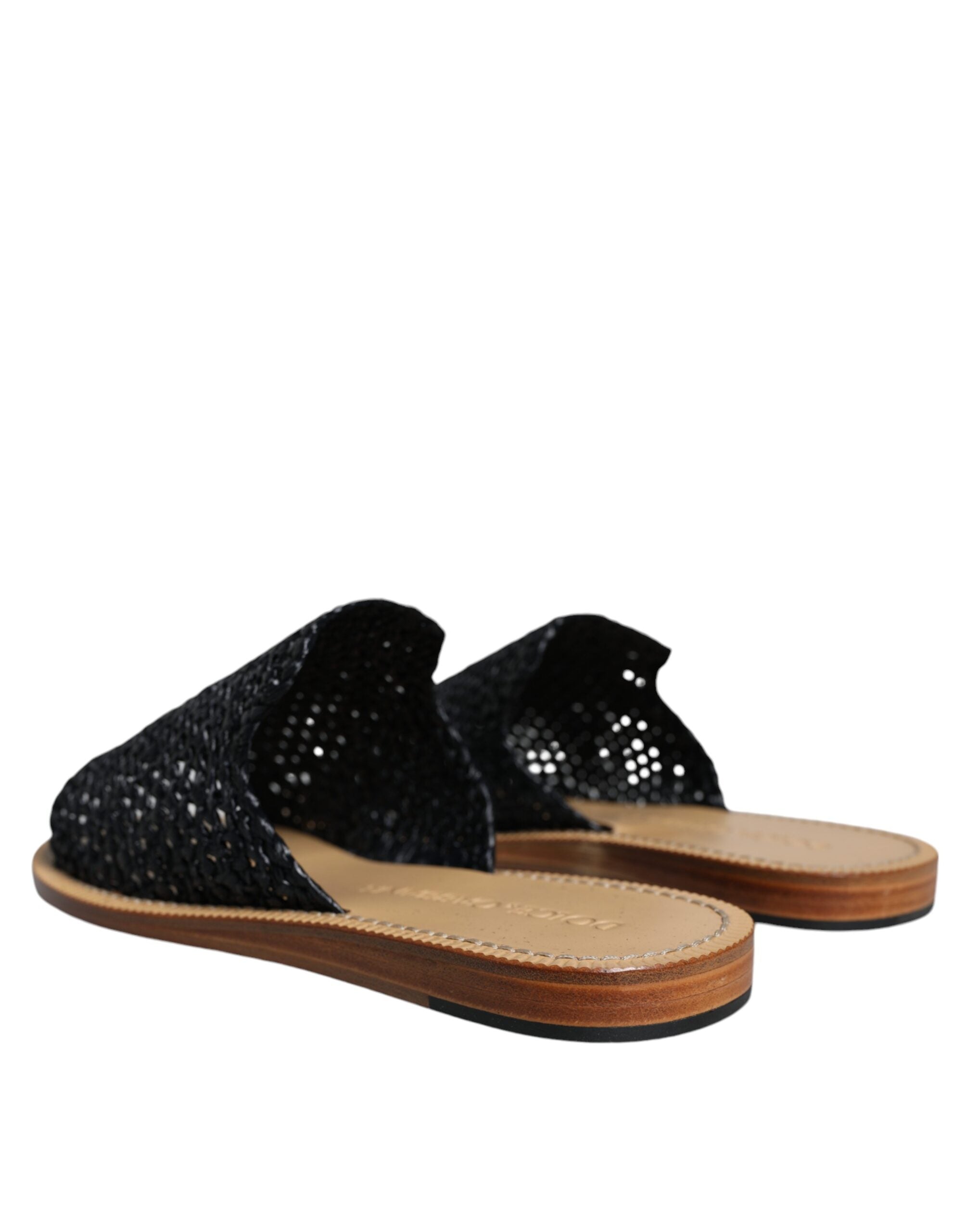 Sandales Dolce & Gabbana en raffia monochrome noire, tressées, pour femme, visibles sur une photo.