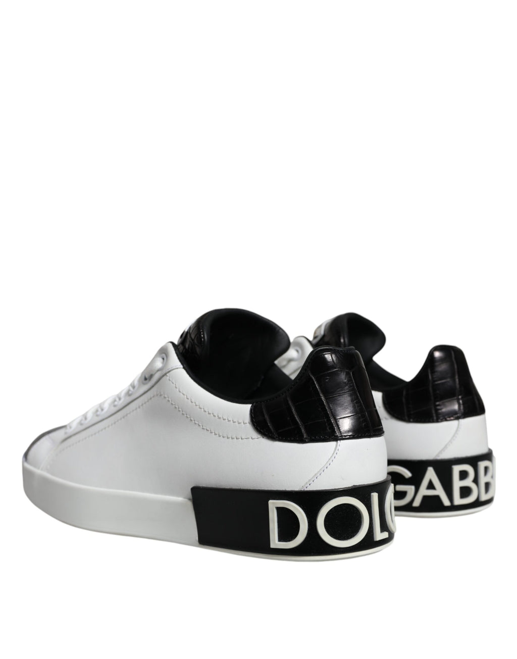Chaussures sneakers Portofino en cuir noir Dolce & Gabbana avec logo, vue de côté.