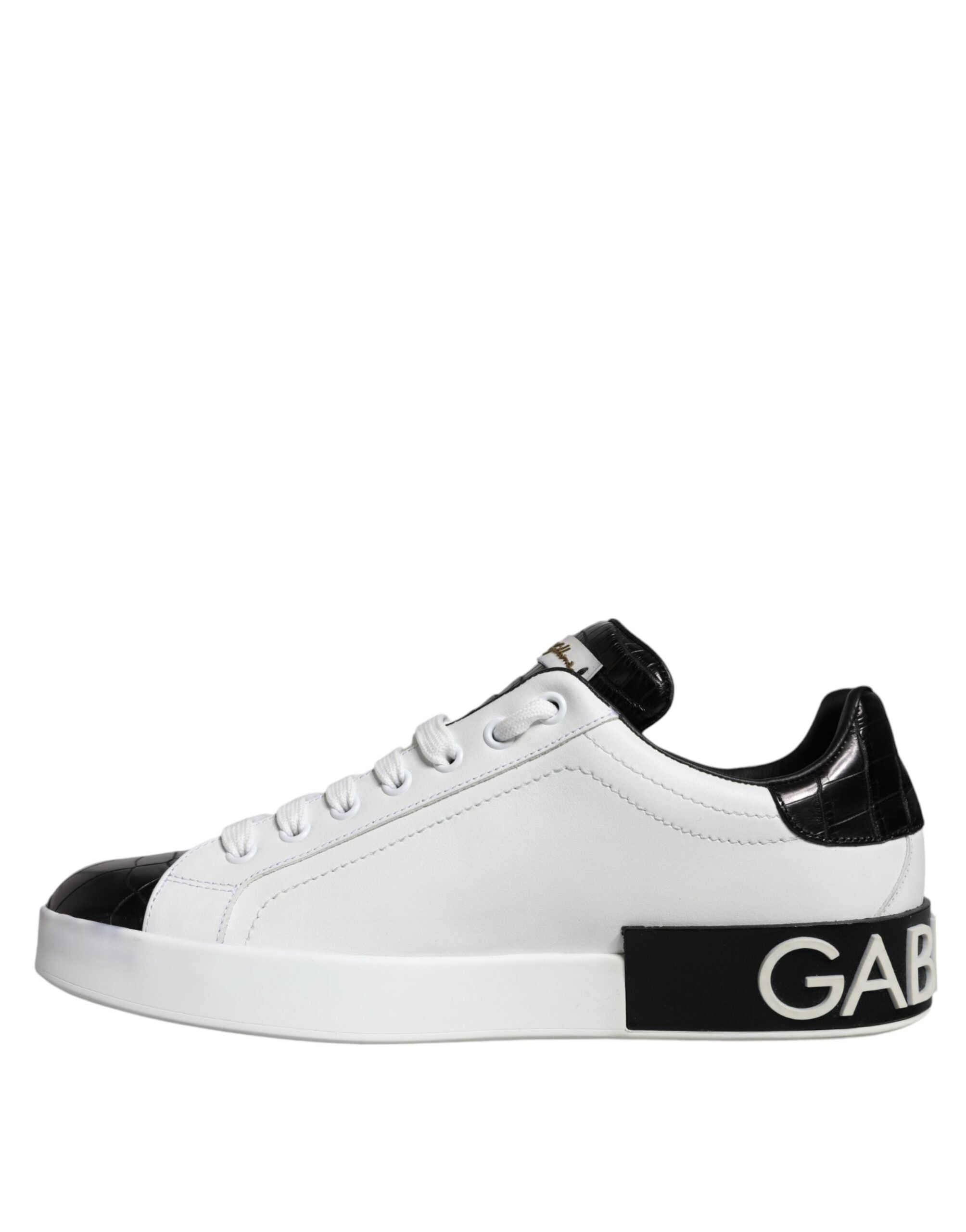 Chaussures sneakers Portofino en cuir noir Dolce & Gabbana avec logo, vue de face, élégantes et décontractées.