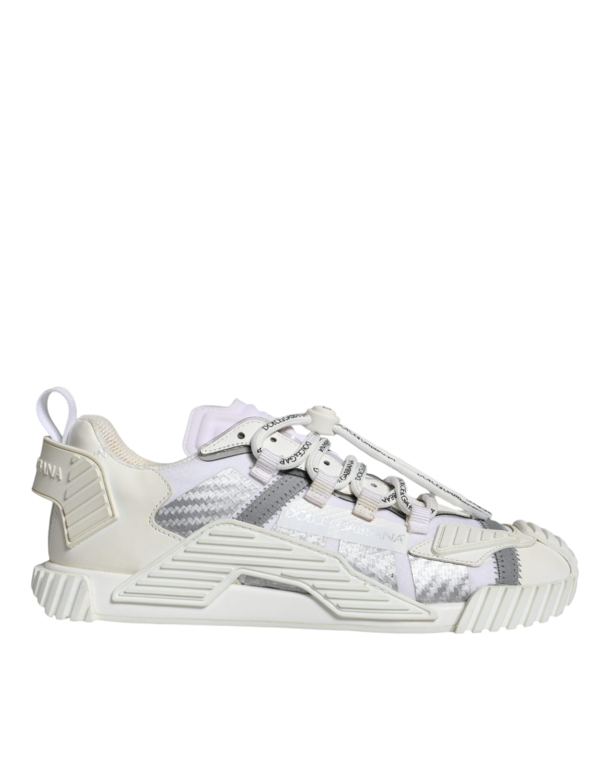 Chaussures sneakers basses blanches Dolce & Gabbana NS1 en dentelle avec laçage, vue de face sur fond neutre.