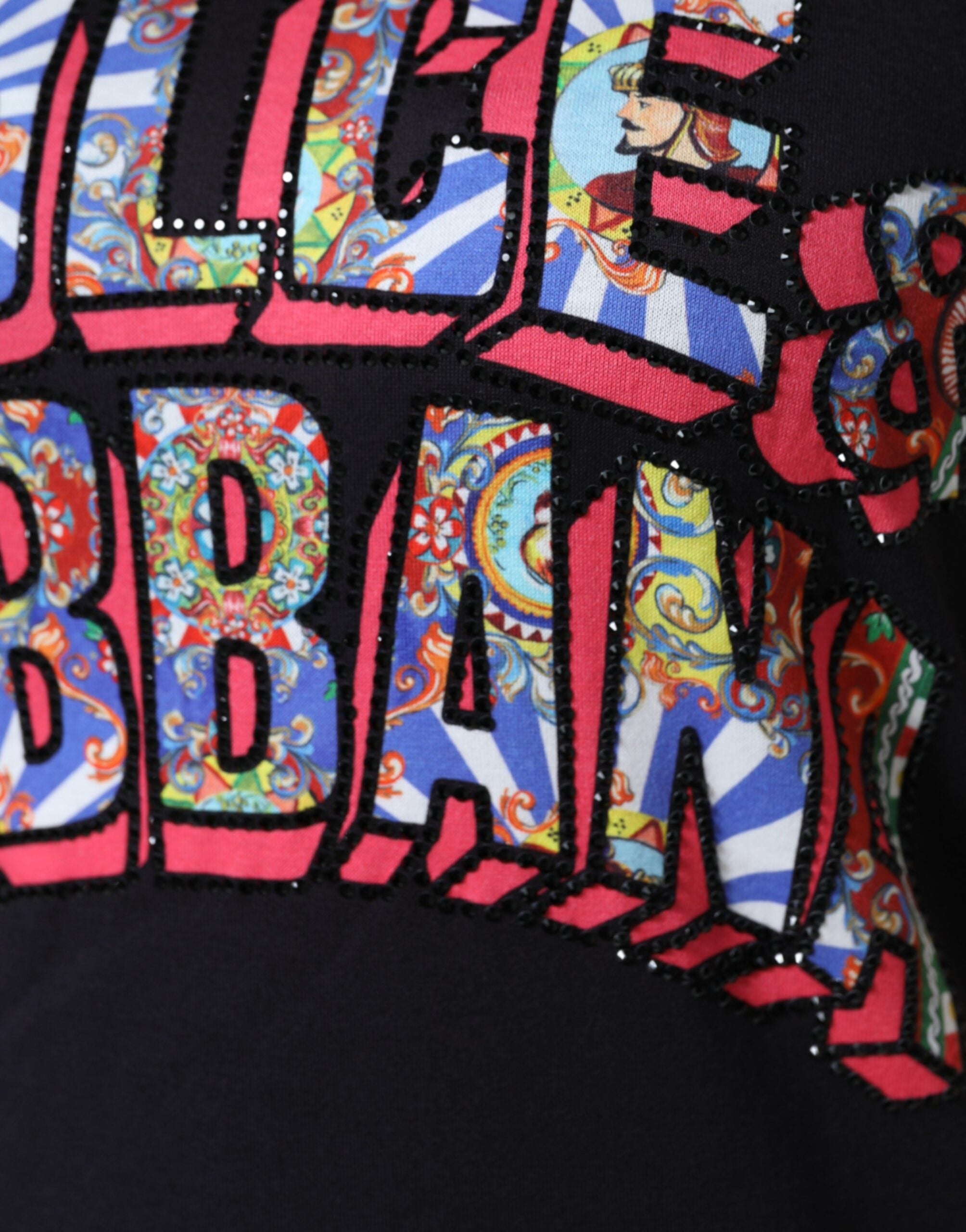 T-shirt rond en coton noir Dolce & Gabbana avec logo imprimé, style décontracté et élégant.