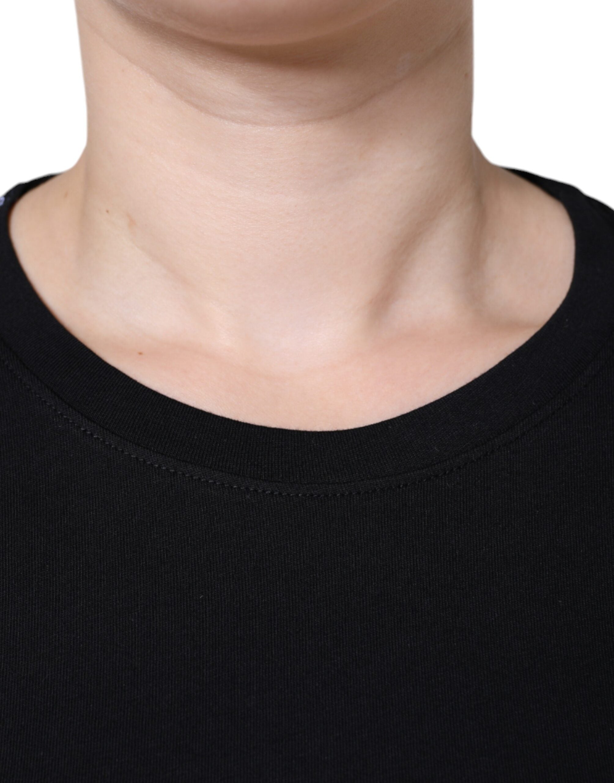 T-shirt noir en coton à col rond à manches courtes de Dolce & Gabbana, vue de face.