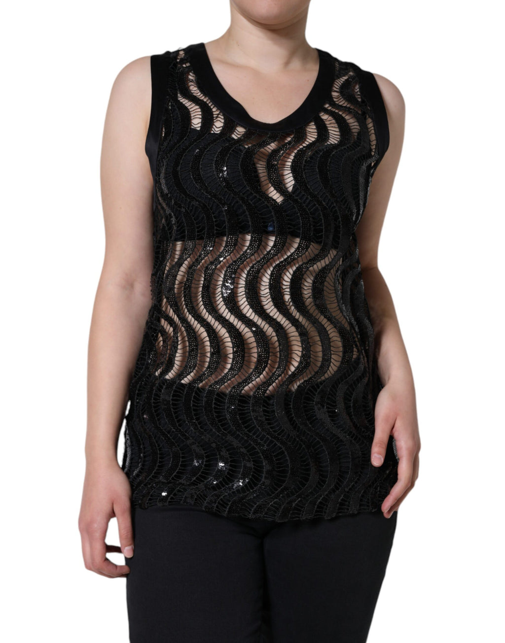 Haut sans manches de Dolce & Gabbana, blouse en sequins noirs, style élégant et sophistiqué, vu de face.