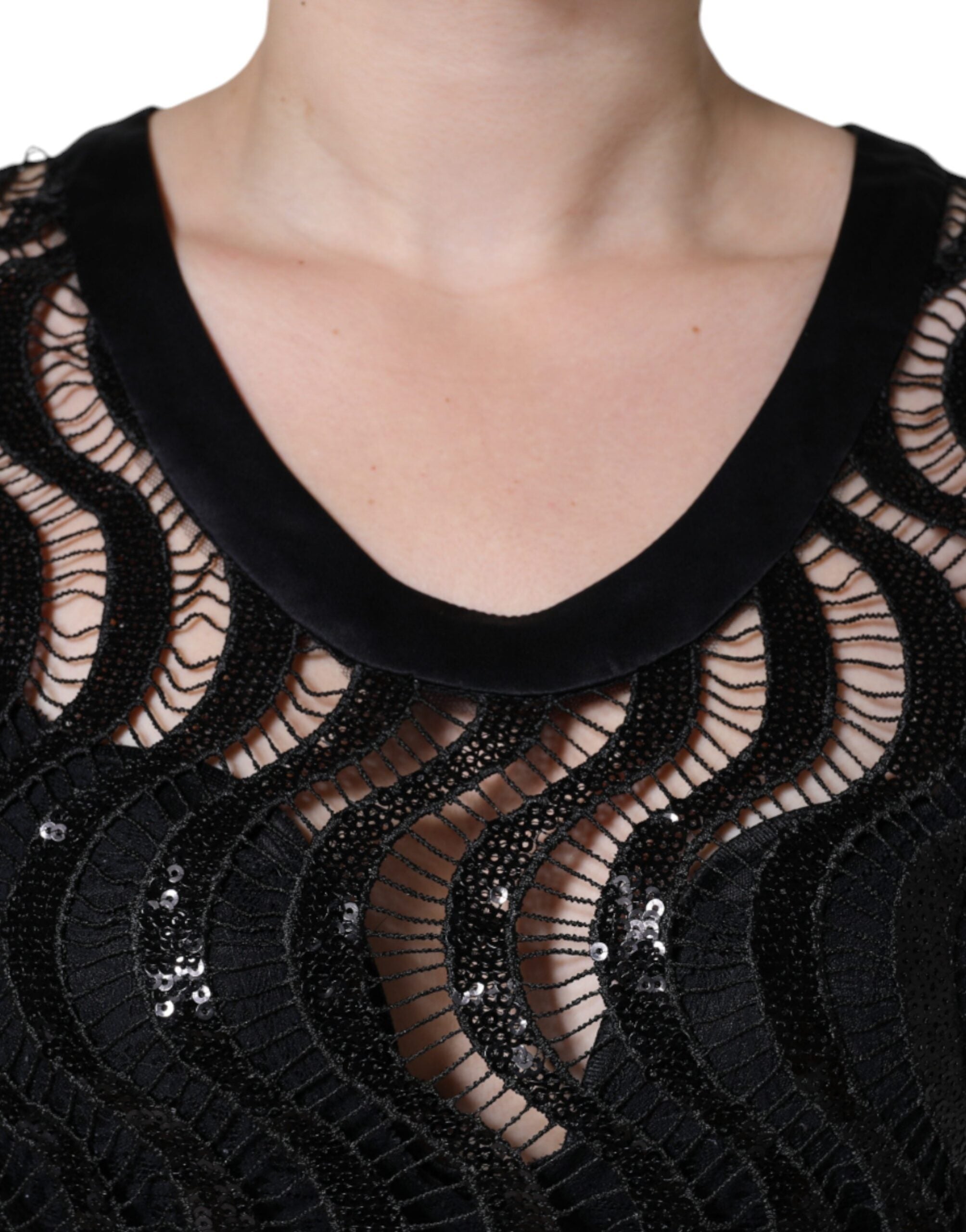 Top sans manches Dolce & Gabbana en sequins noirs, blouse élégante avec finition brillante et style sophistiqué.
