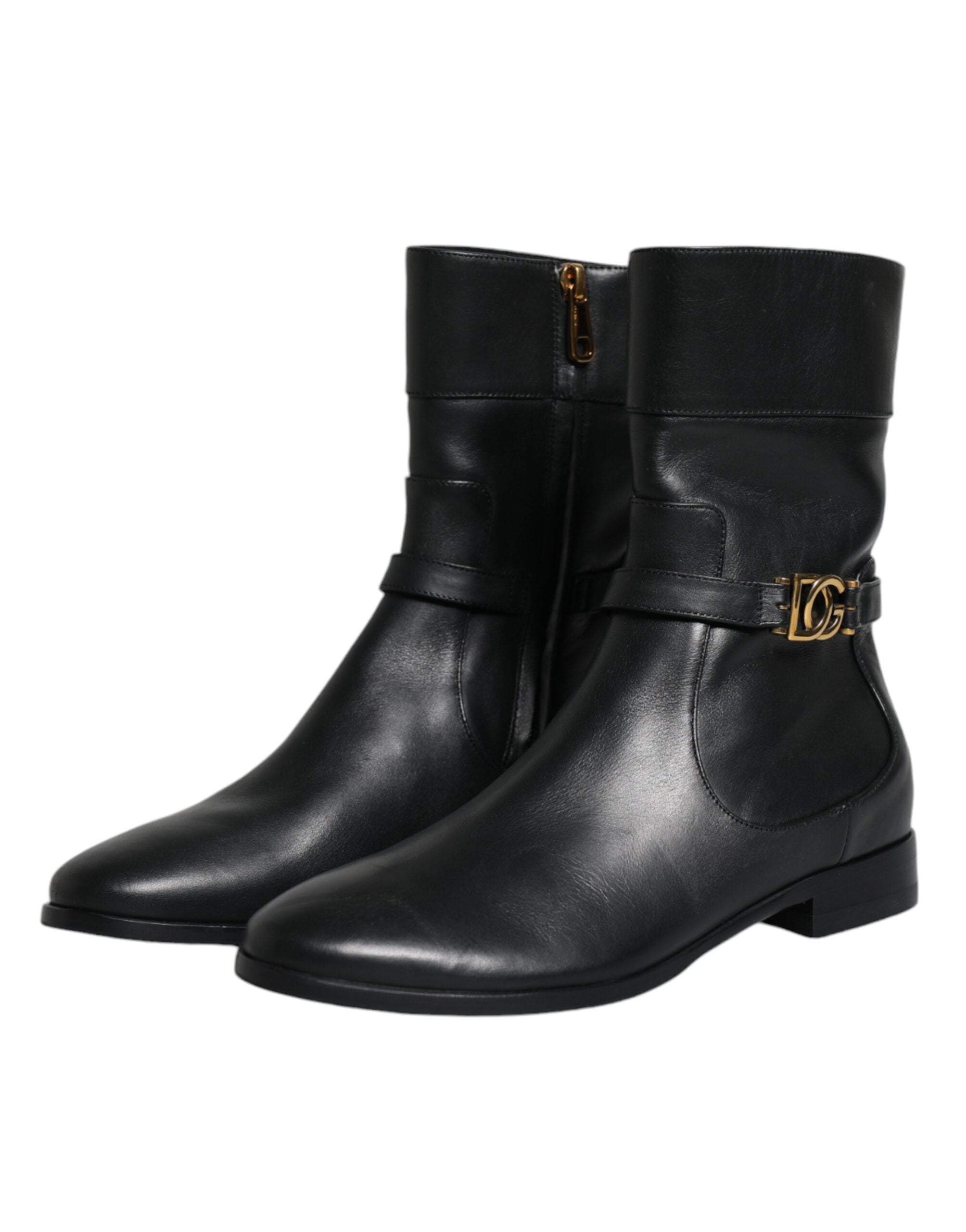 Bottes en cuir noir Dolce & Gabbana, mi-mollet, avec logo, style élégant et moderne, vue de face avec détails du cuir.