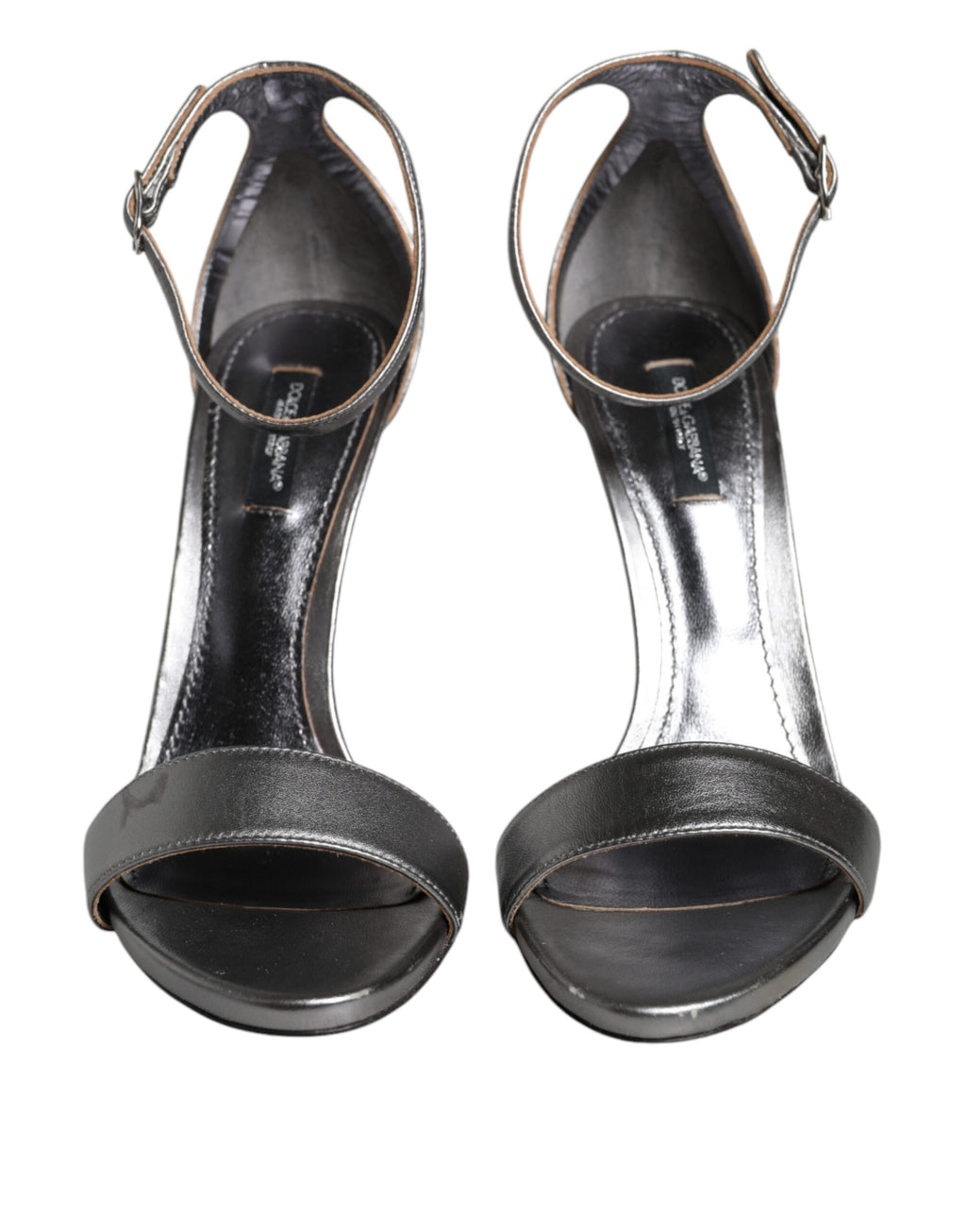 Sandales à talons argentés Dolce & Gabbana KEIRA avec bride à la cheville, vue de côté.