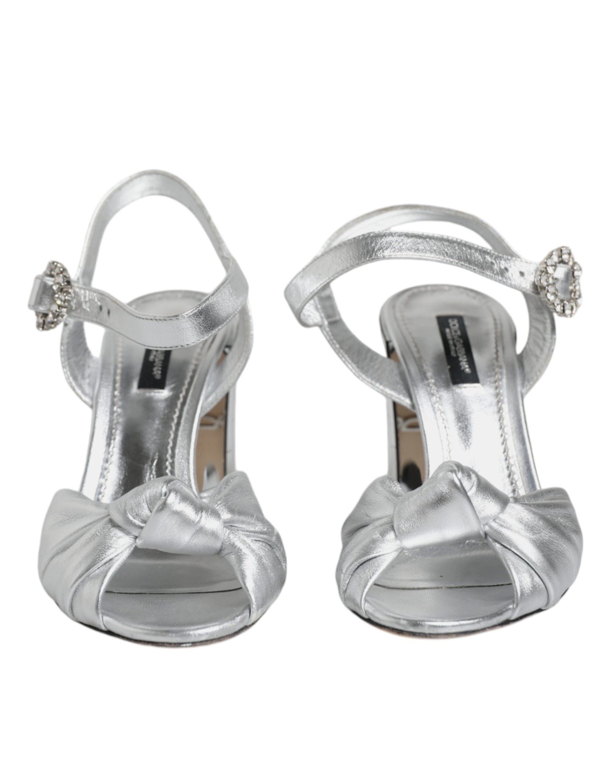 Chaussures à talons D&G KEIRA en miroir argenté, sandales élégantes avec brides et semelle souple, pour femmes.