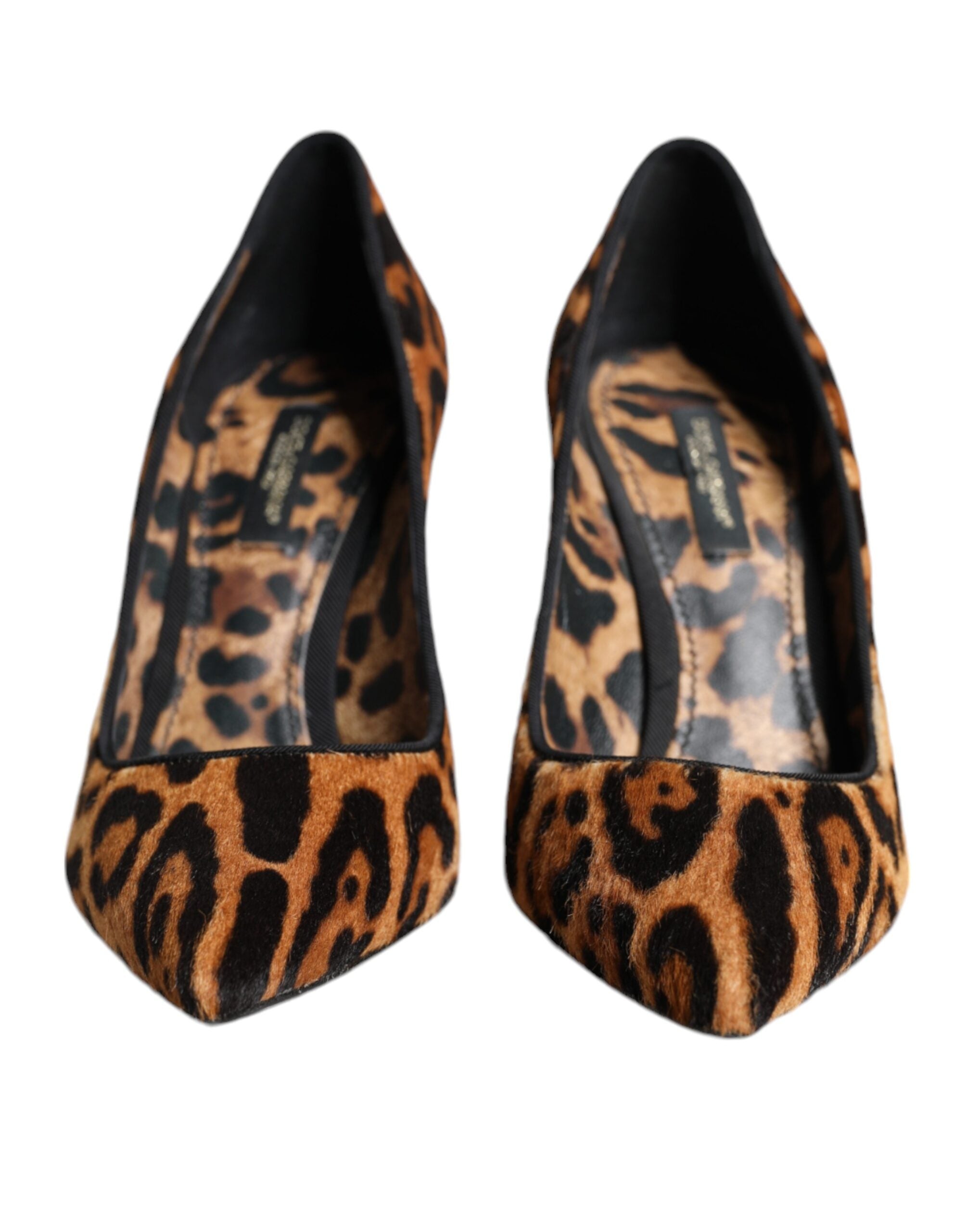 Escarpins Dolce & Gabbana en léopard marron en peau de veau, talons élégants et design sophistiqué.