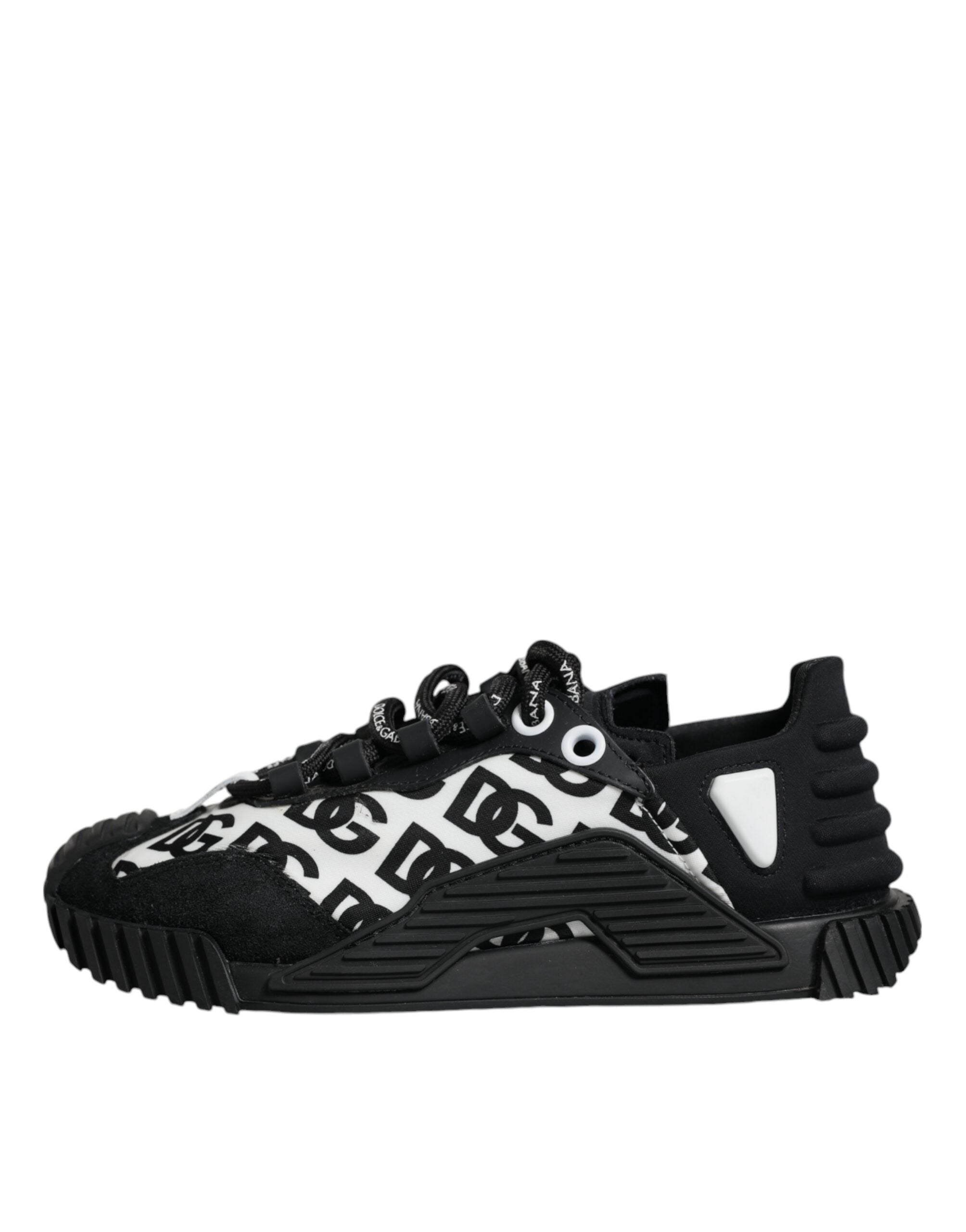 Chaussures sneakers basses Dolce & Gabbana logo noir avec lacets, style décontracté et moderne, vue de face.