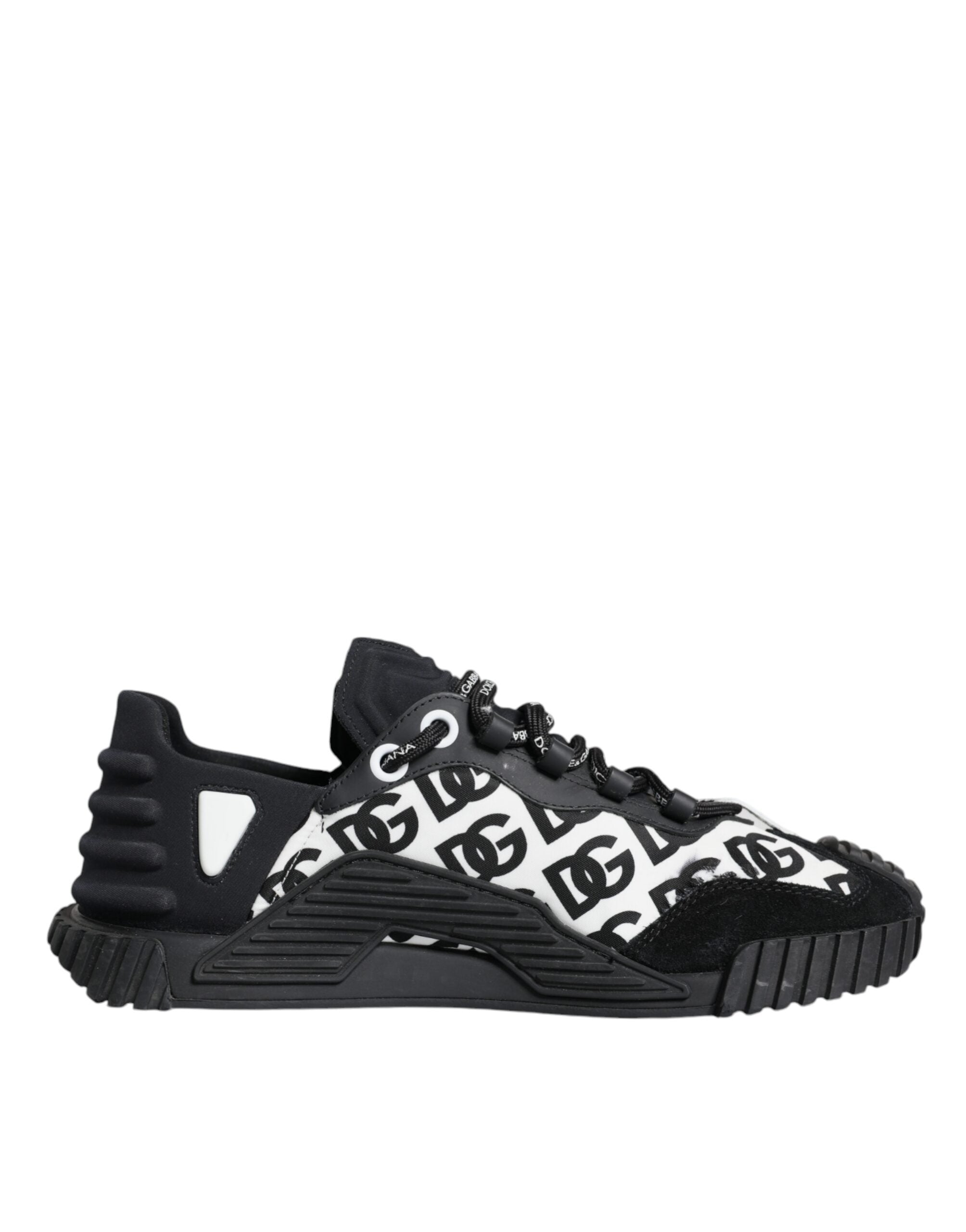 Chaussures sneakers basses Dolce & Gabbana logo noir avec lacets, design élégant et moderne, vue de face.