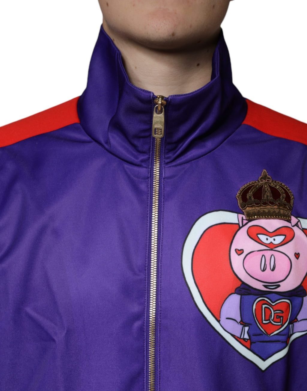 Veste bomber zippée Dolce & Gabbana violette année du Cochon avec motif Year of the Pig, style décontracté et élégant.