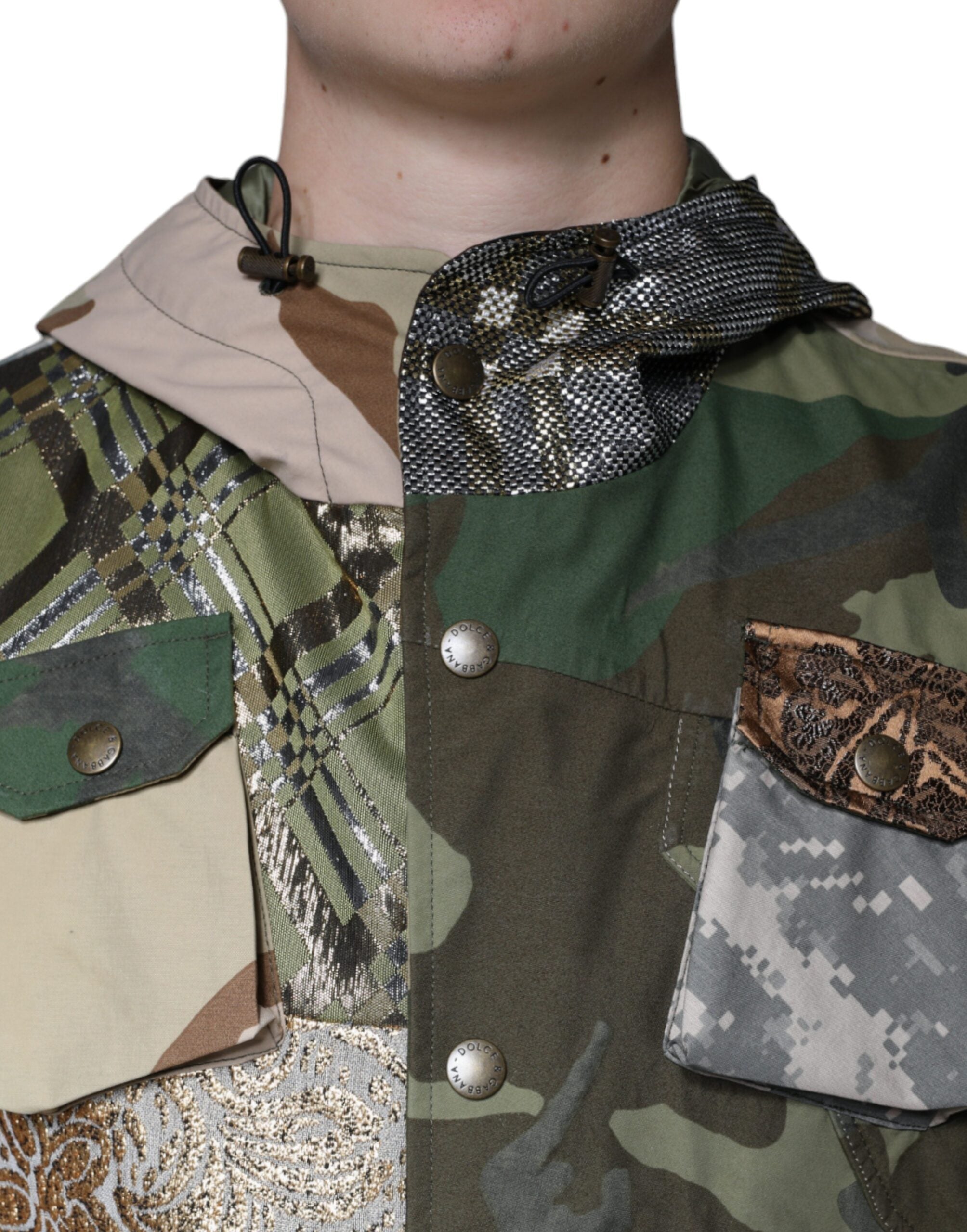 Gilet à capuche Dolce & Gabbana en patchwork multicolore avec détails en tissu, veste élégante pour femme.