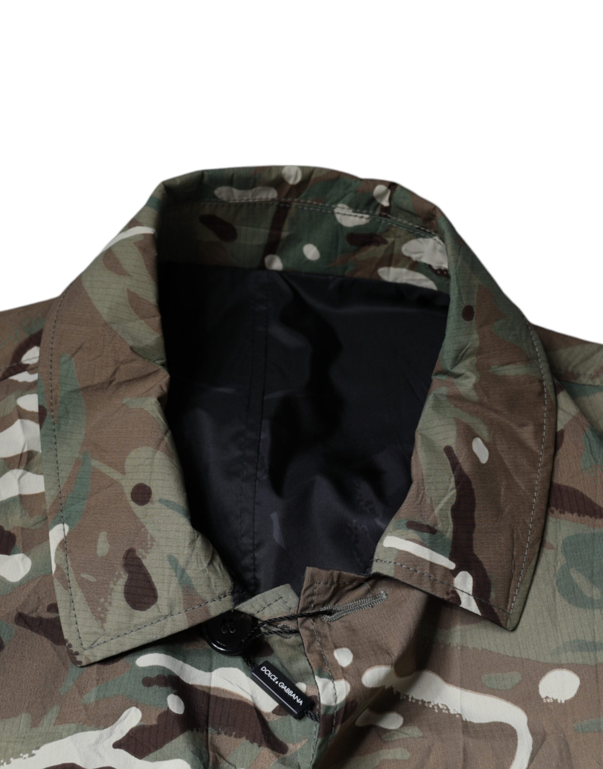Manteau Dolce & Gabbana multicolore à motif camouflage avec col, veste élégante et tendance pour femmes.