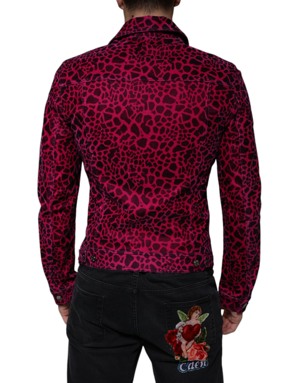 Veste col à boutons Dolce & Gabbana en léopard fuchsia, coupe élégante, motif animal, pour un style audacieux et sophistiqué.