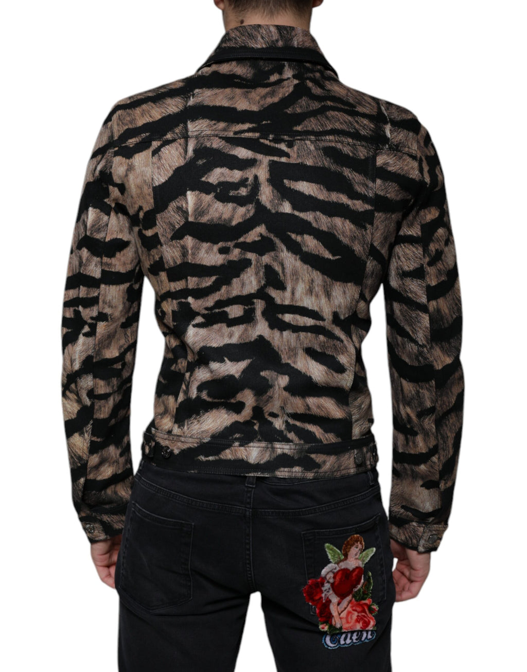 Veste marron à boutons avec col, motif tigre, de la marque Dolce & Gabbana, visible sur l'image.