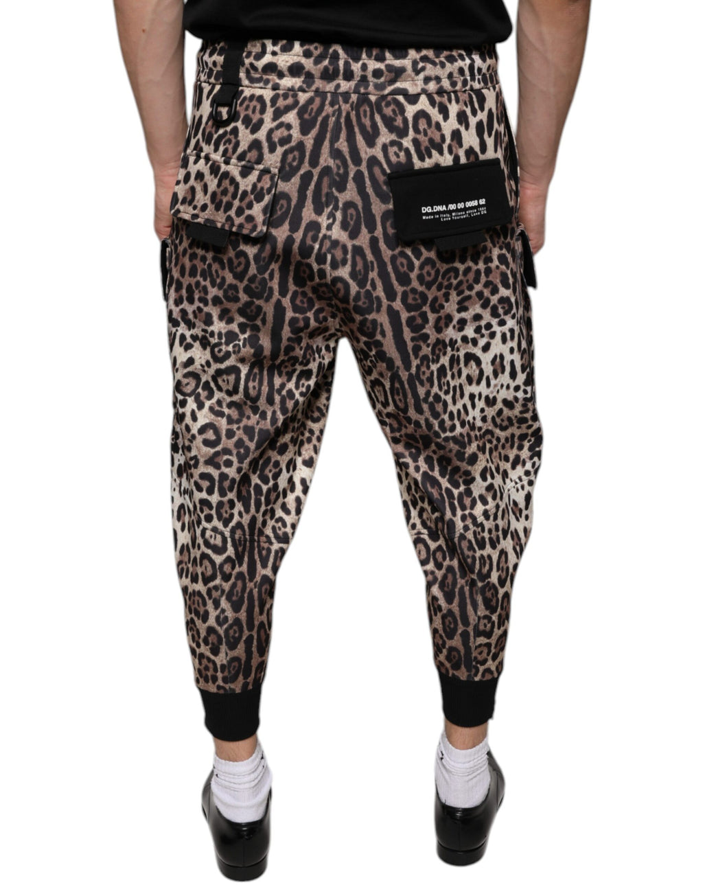 Pantalons jogger en polyester à imprimé léopard marron de Dolce & Gabbana, décontractés et stylés.